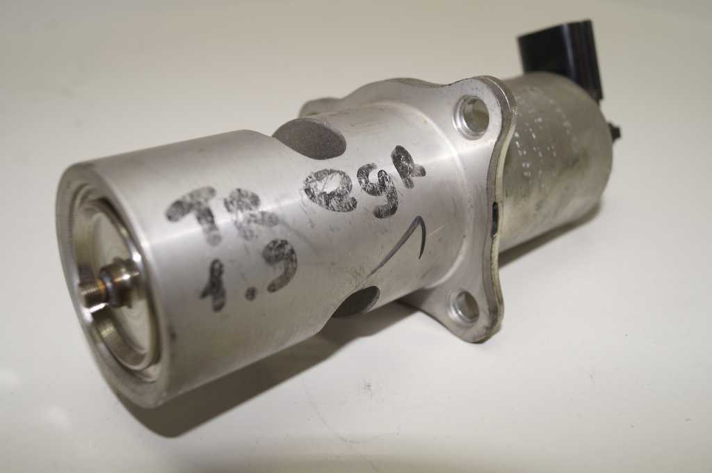 Клапан EGR Renault Trafic 2, 1.9, 7700107471 8200542997 OE