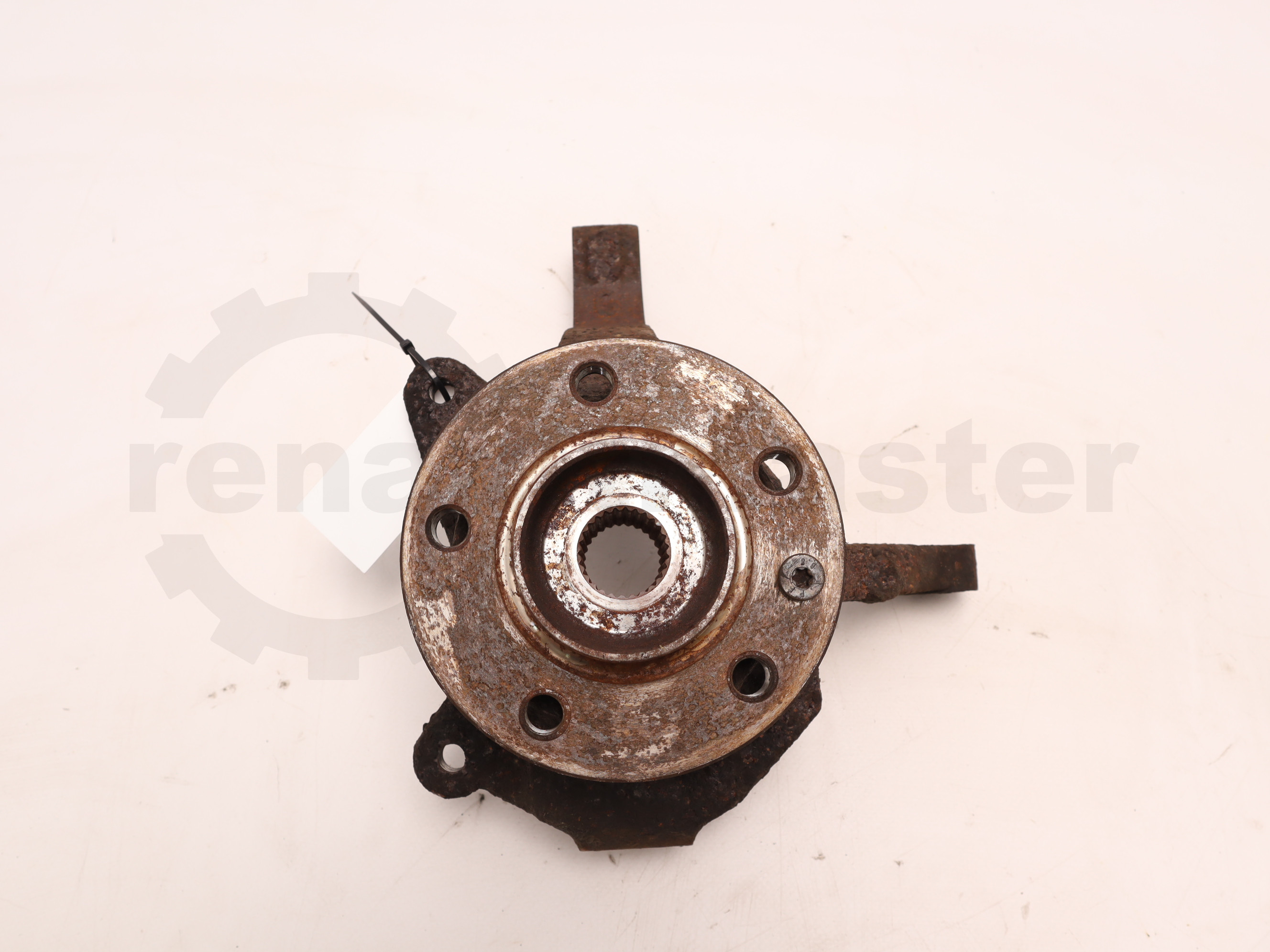 Ступиця передня ліва Renault Trafic (Vivaro, Primastar) 2001-2013, - 8210001251 Б/В