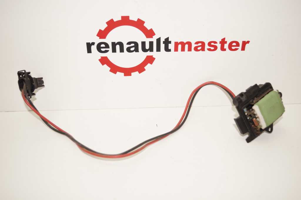 Реостат пічки Renault Trafic 2, 1.9/2.0/2.5 (Vivaro, Primastar) 7701208226 Б/В