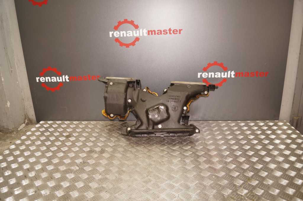 Корпус моторчика пічки Renault Trafic (Vivaro, Primastar) 7701050288 Б/В