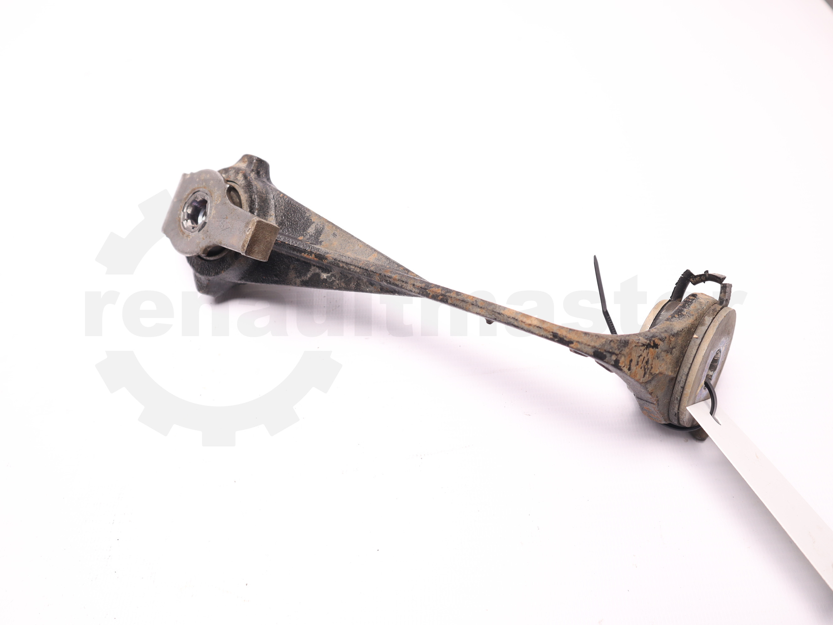 Кронштейн балки передній правий Renault Trafic (Opel Vivaro, Nissan NV300) 2014 -, 8200626972 Б/В