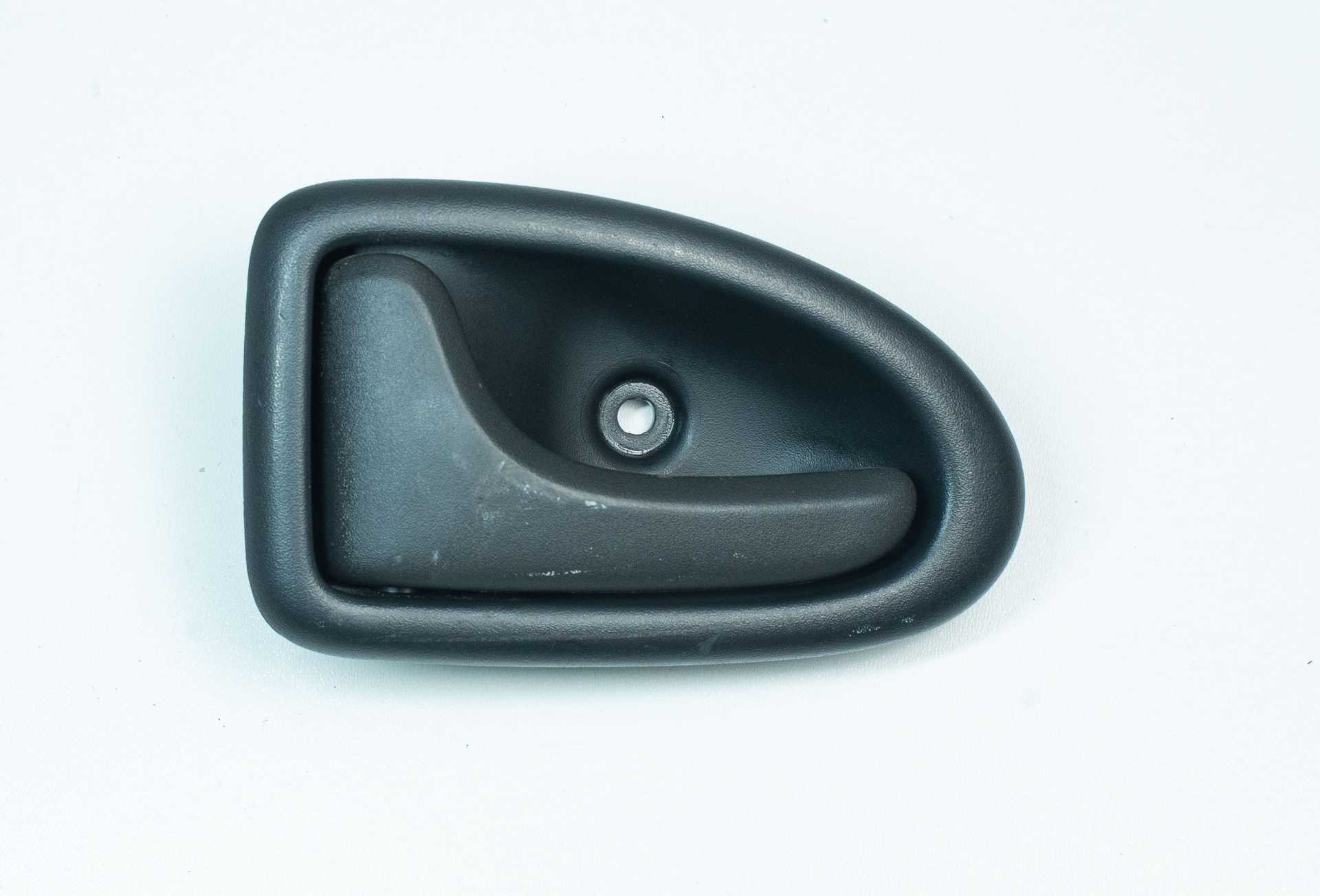 Ручка внутрішня задніх дверей Renault Trafic (Opel Vivaro, Nissan NV300) 2014 -, 8200641119 Б/В