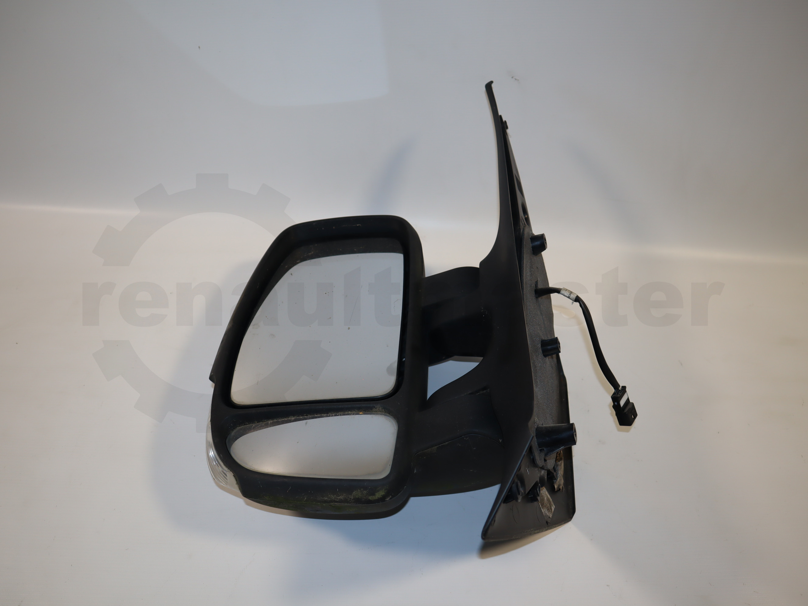 Дзеркало зовнішнє ліве Renault Master (Opel Movano, Nissan NV400) 2010 -, 963021976R Б/В