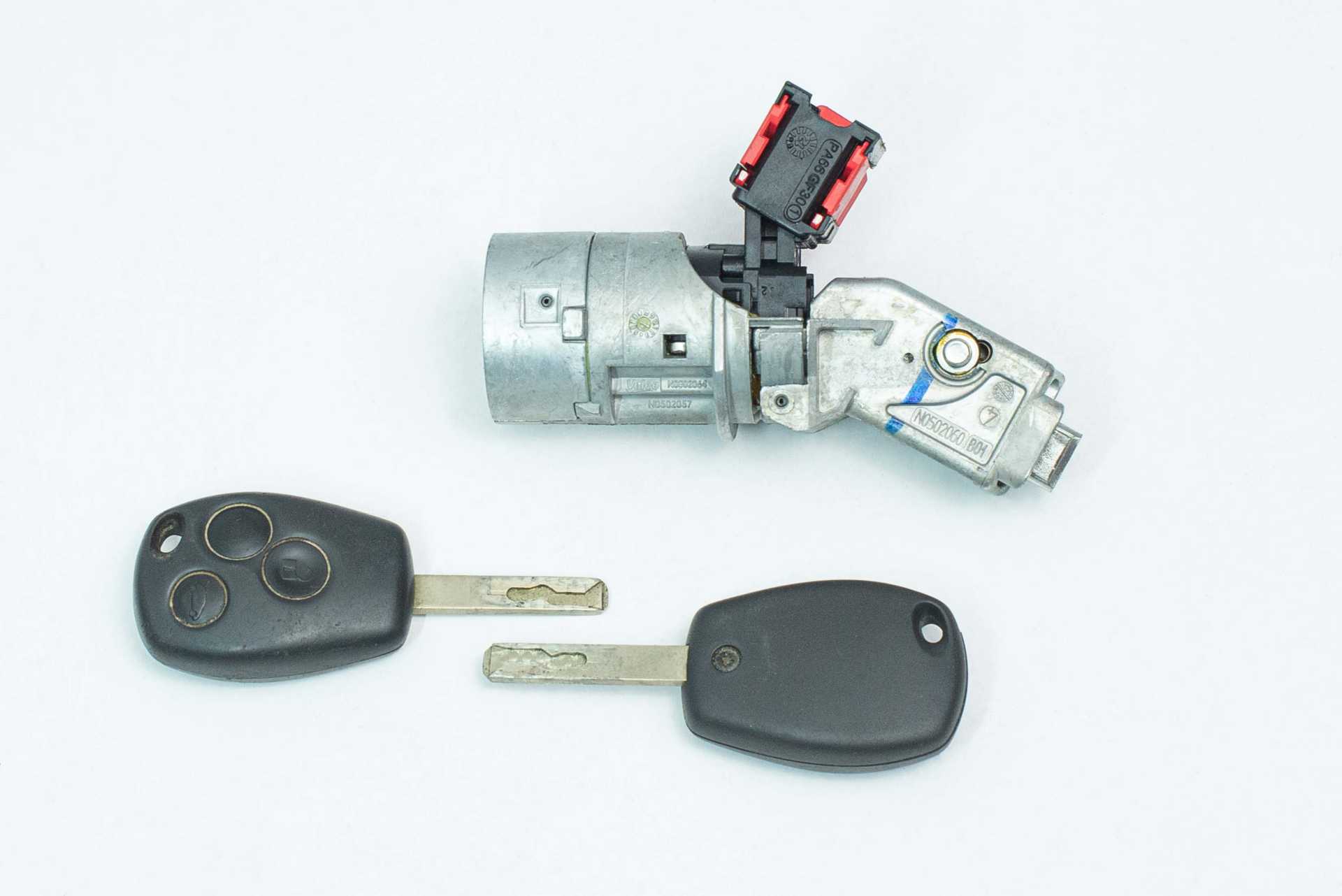 Замок запалення з ключем Renault Master (Opel Movano, Nissan NV400) 2010 -, 7701208408 Б/В