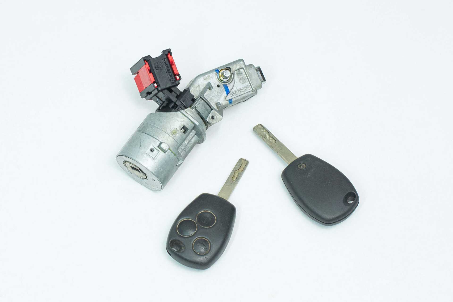 Замок запалення з ключем Renault Master (Opel Movano, Nissan NV400) 2010 -, 7701208408 Б/В