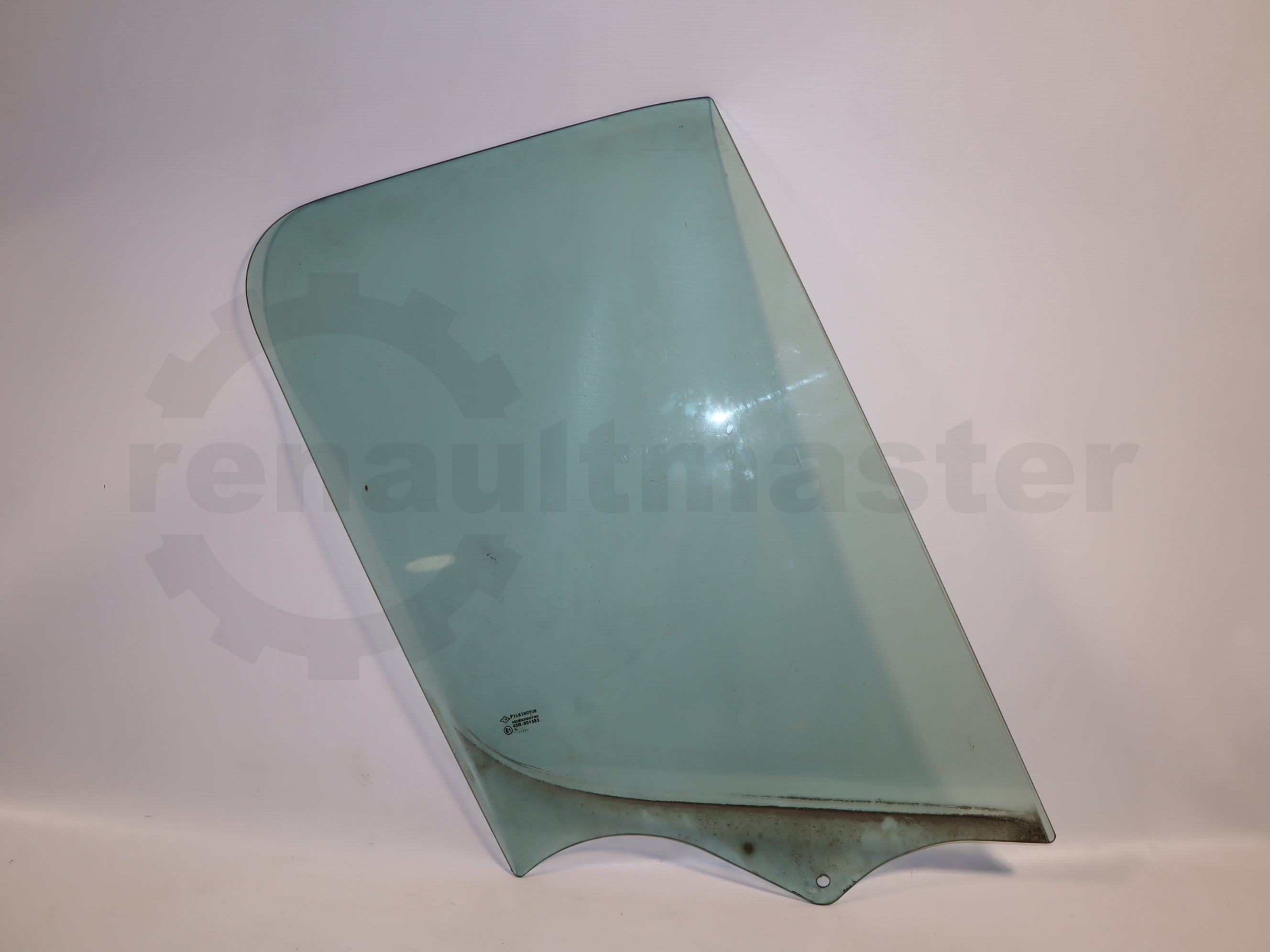 Скло опускне правих дверей (бокове) Renault Master (Opel Movano, Nissan NV400) 2010 -, 8200671991 Б/В