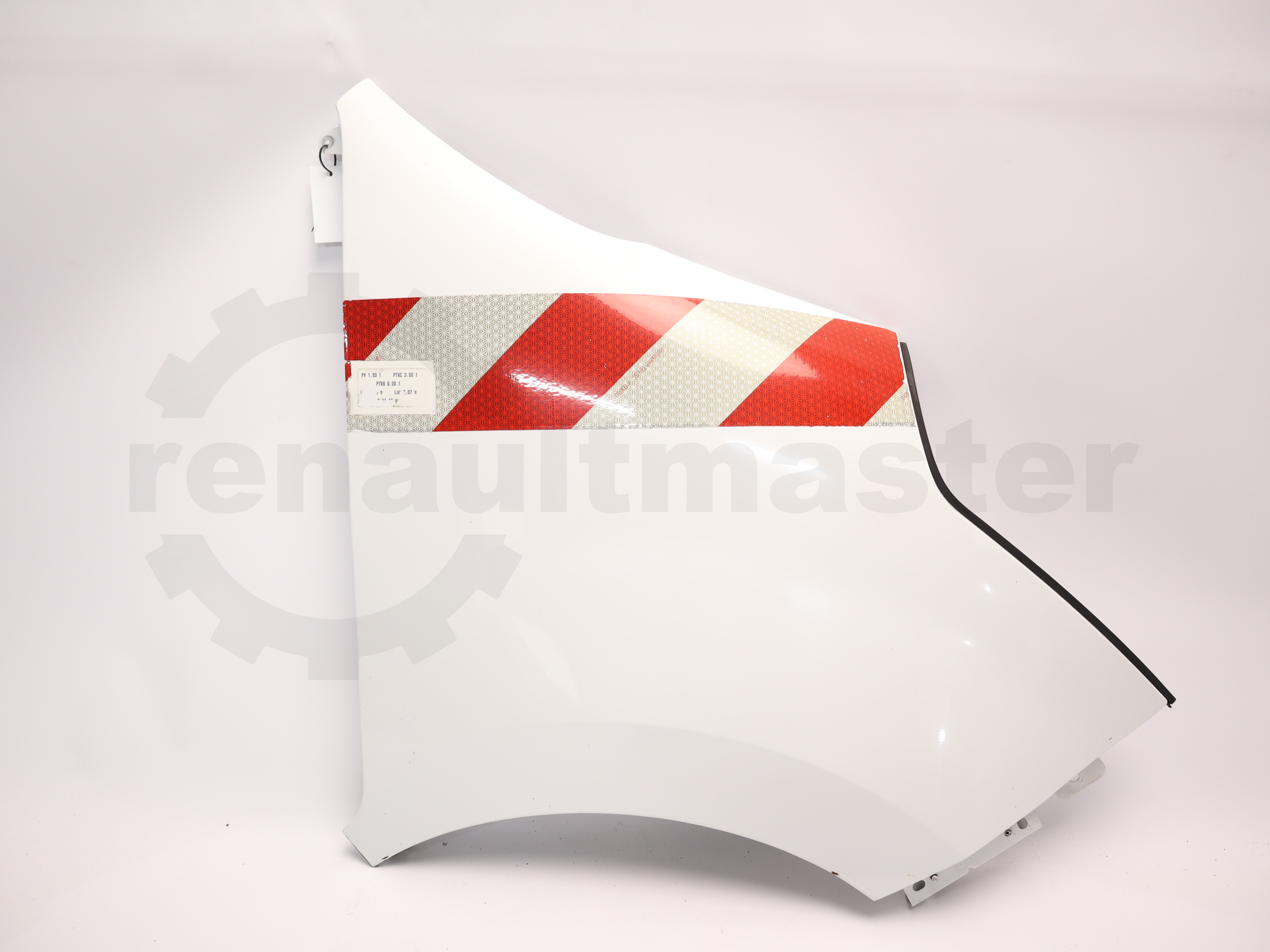 Крило переднє праве Renault Master (Opel Movano, Nissan NV400) 2010 -, 631006075R Б/В