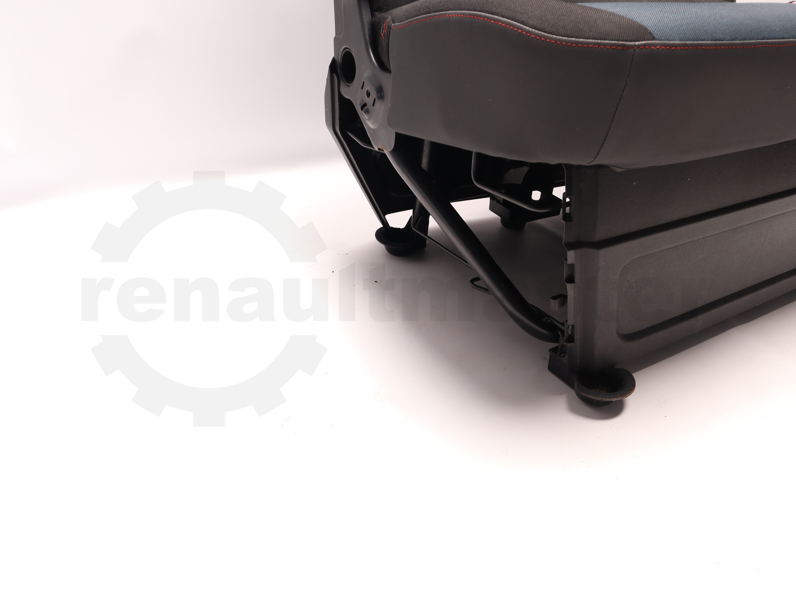 Сидіння пасажирське подвійне Renault Master 2010 -, 876010102R Б/В