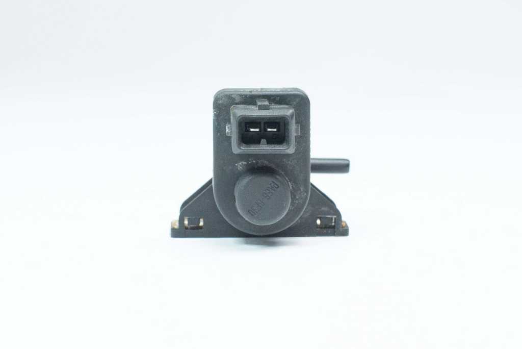 Клапан обходу ROG Renault Master/Trafic (Opel Movano/Vivaro, Nissan NV400/NV300) 2010 -, 8200762162 Б/В