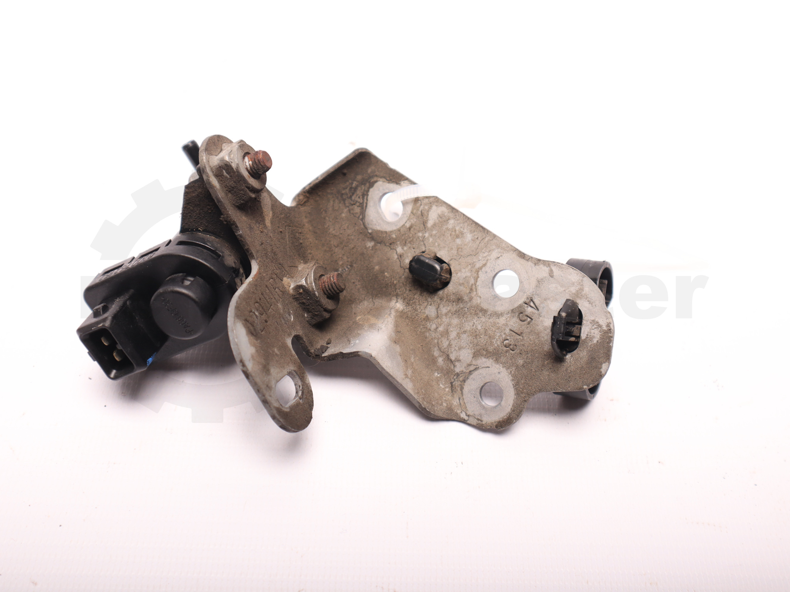 Клапан обходу ROG Renault Master/Trafic (Opel Movano/Vivaro, Nissan NV400/NV300) 2010 -, 8200762162 Б/В