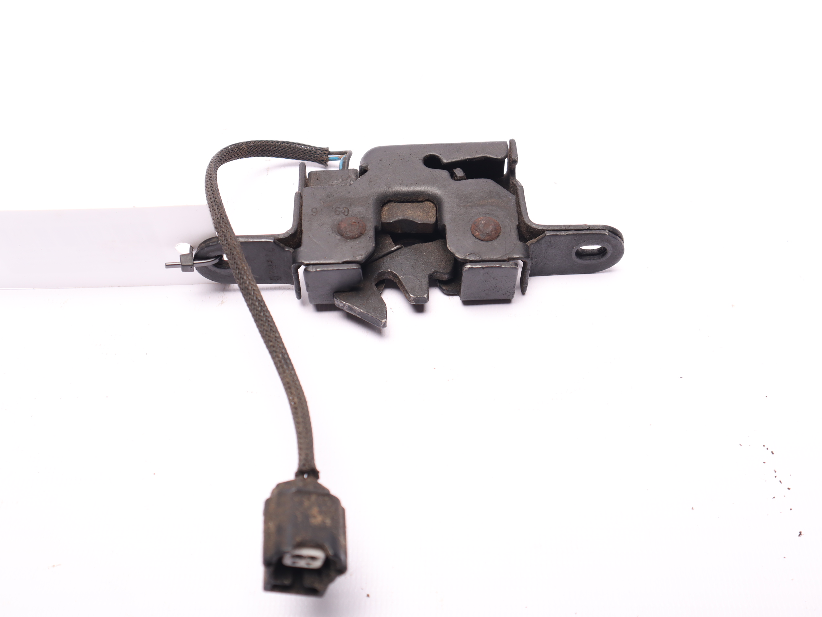 Замок капота нижній Renault Master (Opel Movano, Nissan NV400) 2010 -, 656013497R Б/В