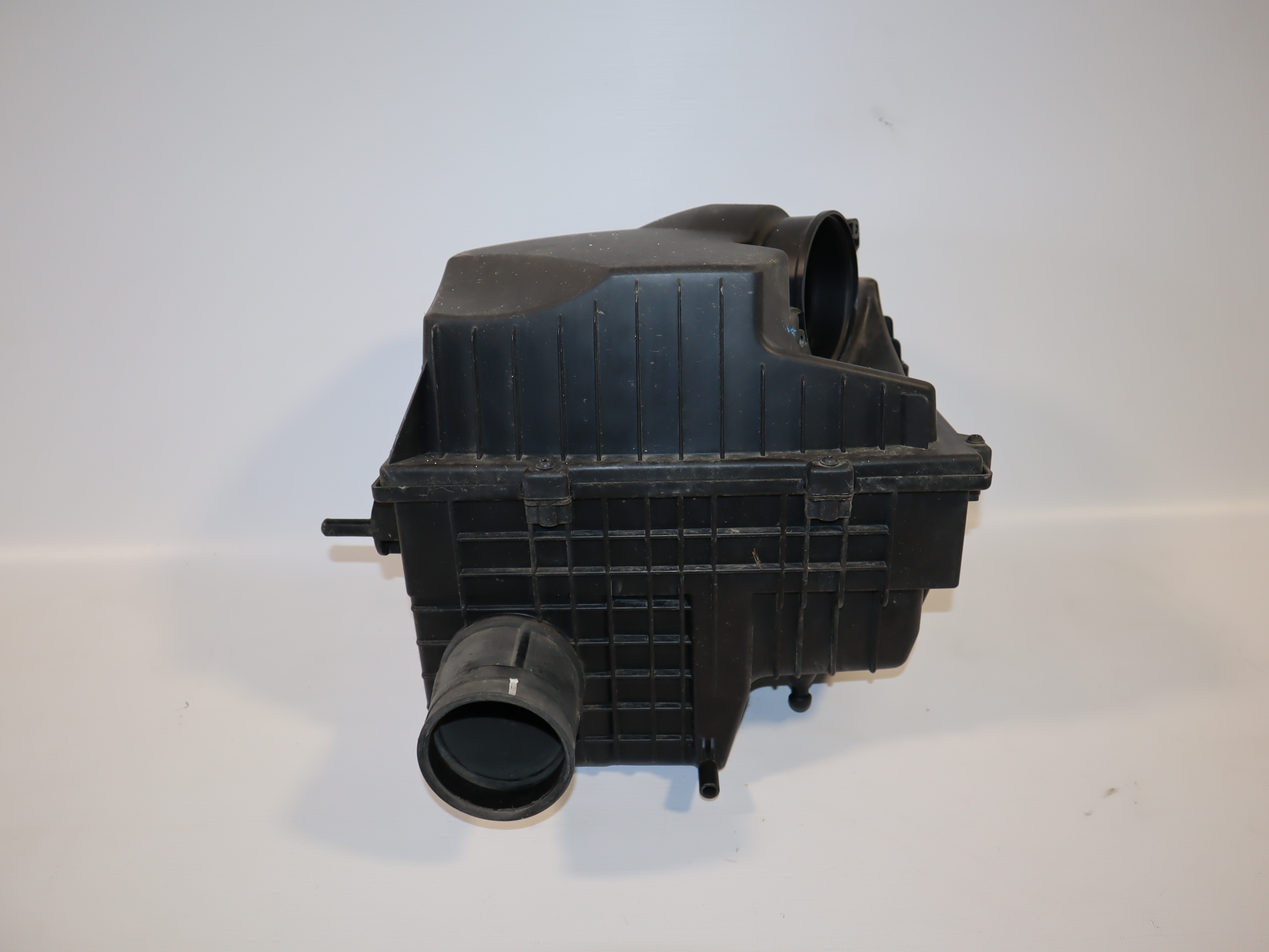 Корпус повітряного фільтра Renault Master (Opel Movano, Nissan NV400) 2010 -, 8200824914 Б/В
