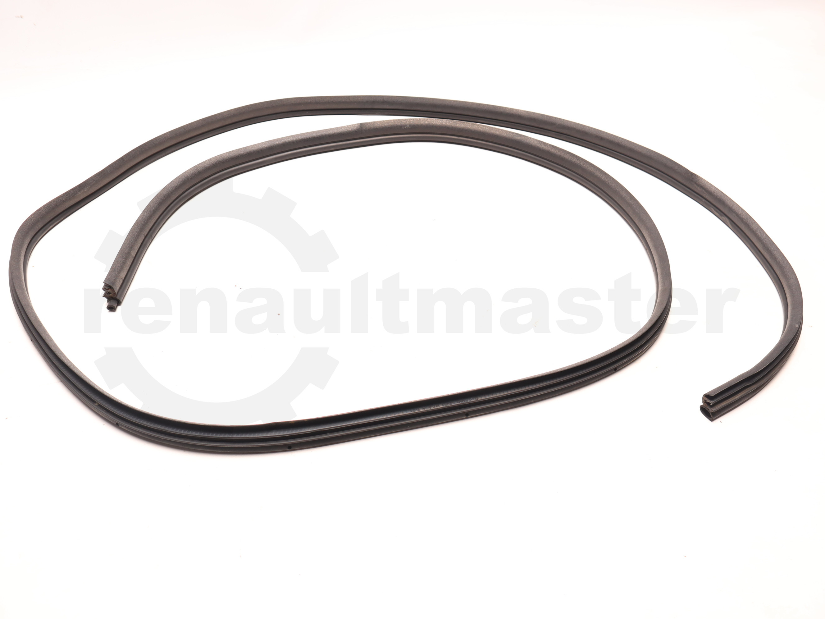 Ущільнювач дверей передніх правих/лівих Renault Master (Opel Movano, Nissan NV400) 2010 -, 8200677001 Б/В