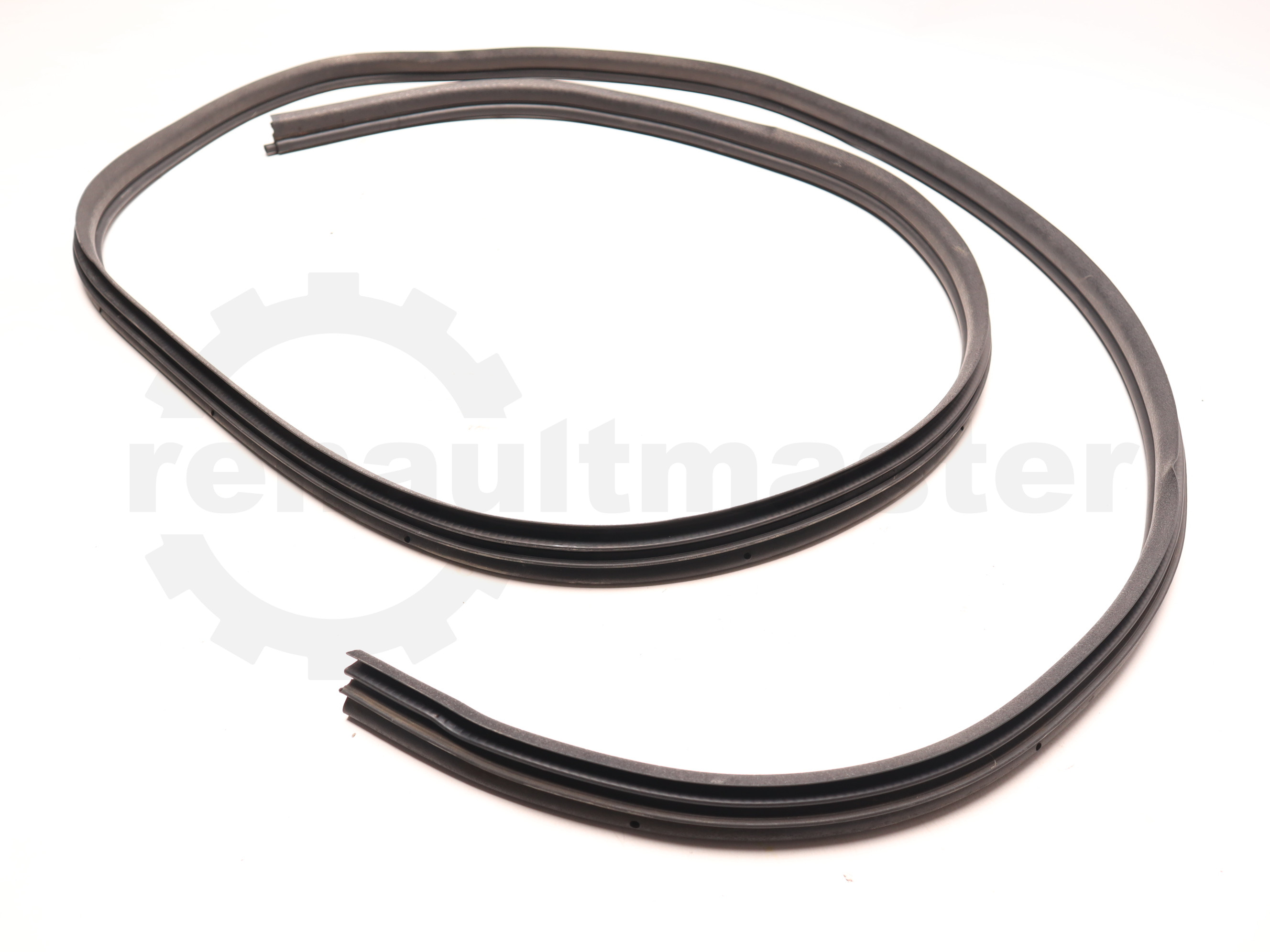 Ущільнювач дверей передніх правих/лівих Renault Master (Opel Movano, Nissan NV400) 2010 -, 8200677001 Б/В