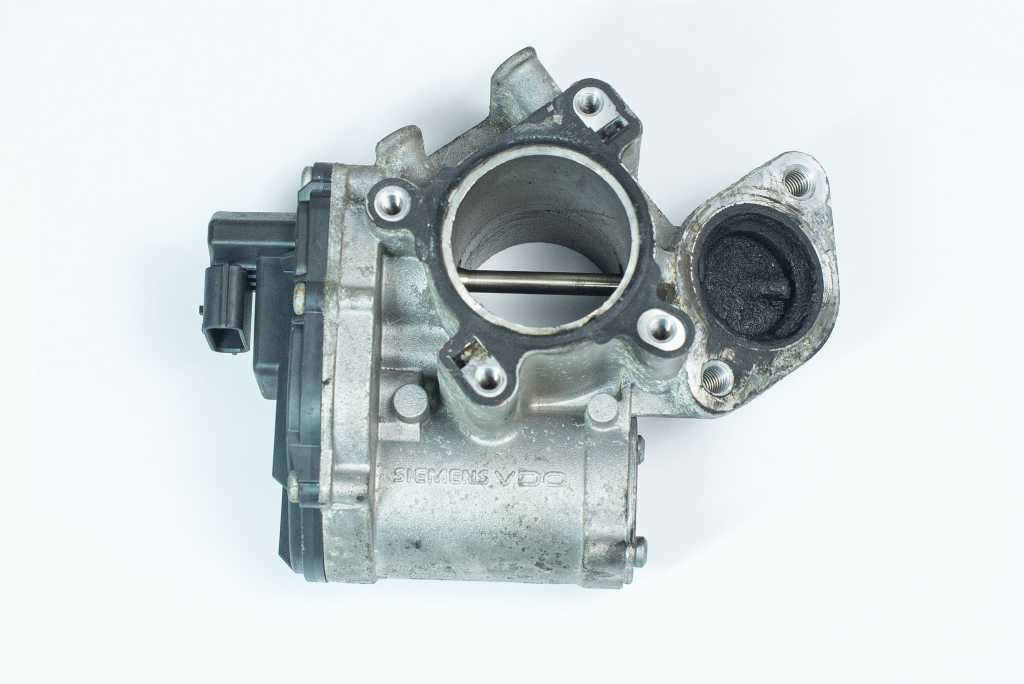 Клапан EGR Renault Master (Opel Movano, Nissan NV400) 2010 -, 147100385R Б/В