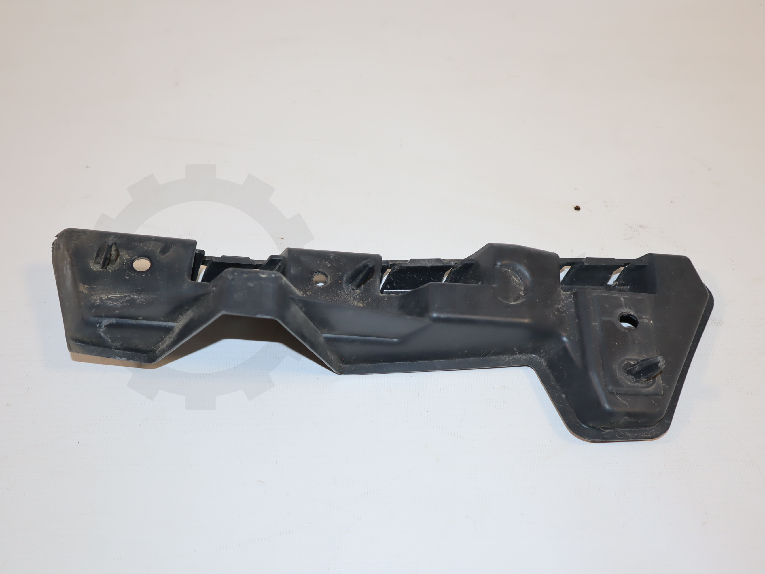 Кріплення переднього бампера ліве Renault Master (Opel Movano, Nissan NV400) 2010 -, 620430006R Б/В