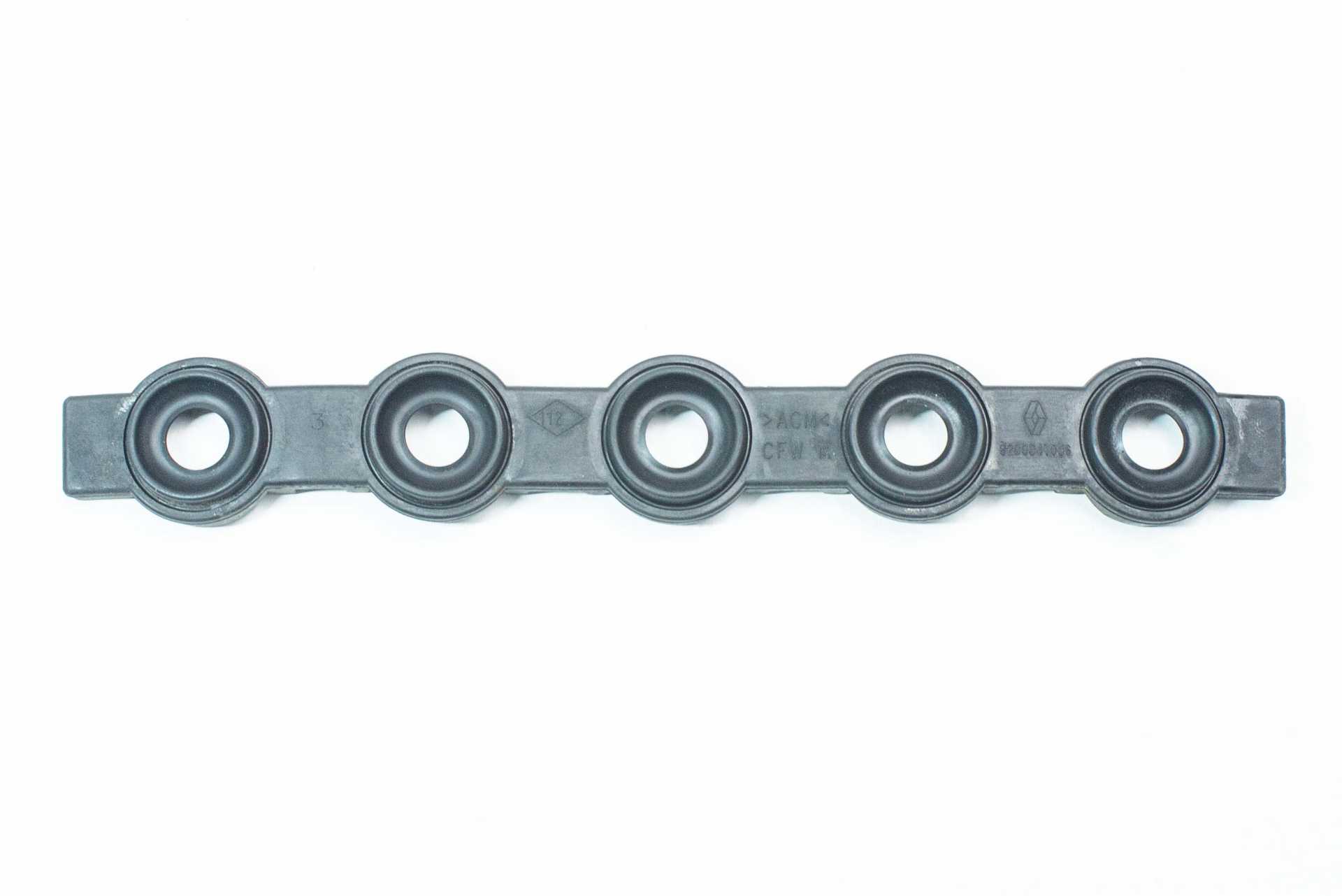 Паливна рейка Renault Master (Opel Movano, Nissan NV400) 2010 -, 175215697R Б/В