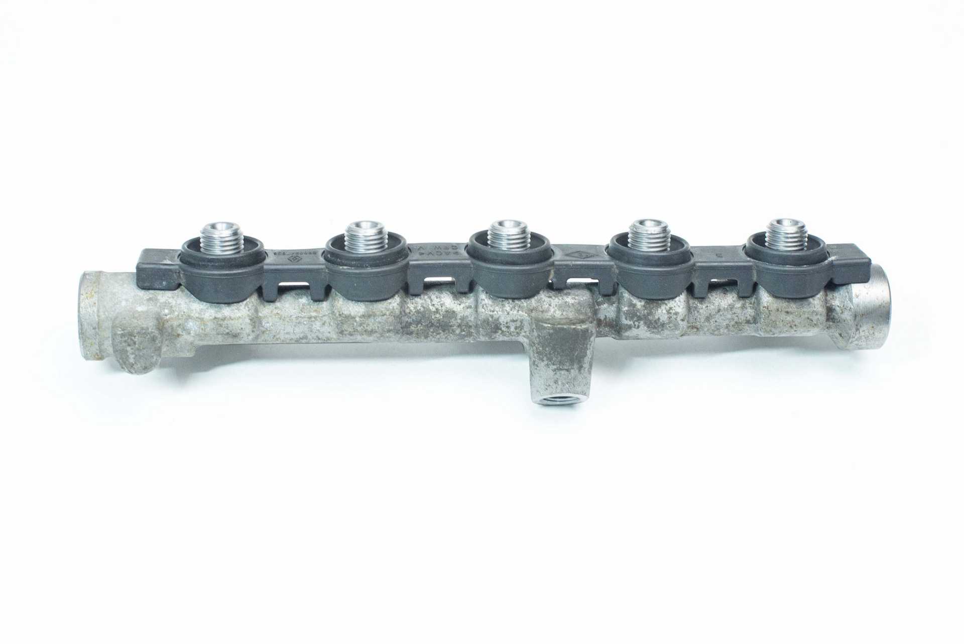 Паливна рейка Renault Master (Opel Movano, Nissan NV400) 2010 -, 175215697R Б/В