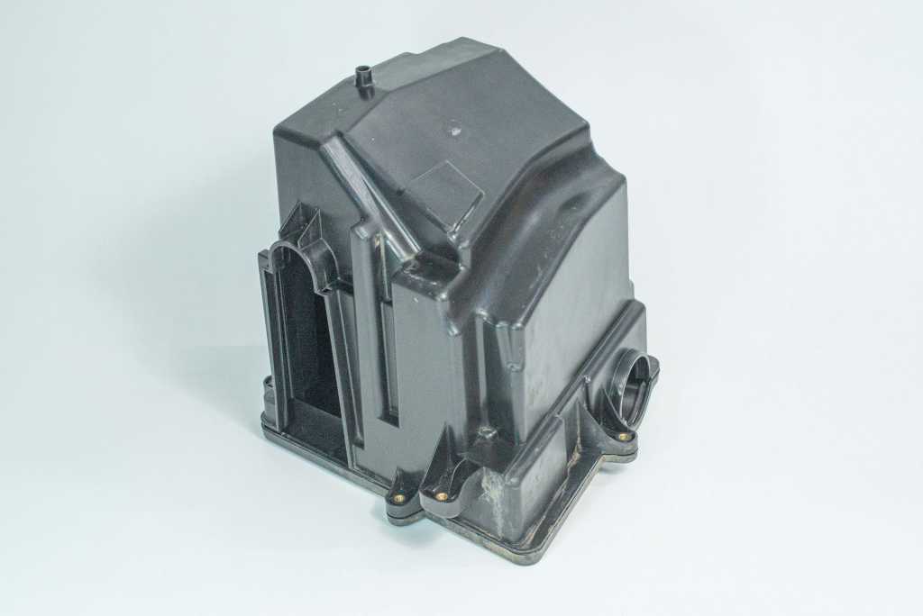 Корпус блока запобіжників (великий) Renault Master (Opel Movano, Nissan NV400) 2010 -, 243137085R Б/В