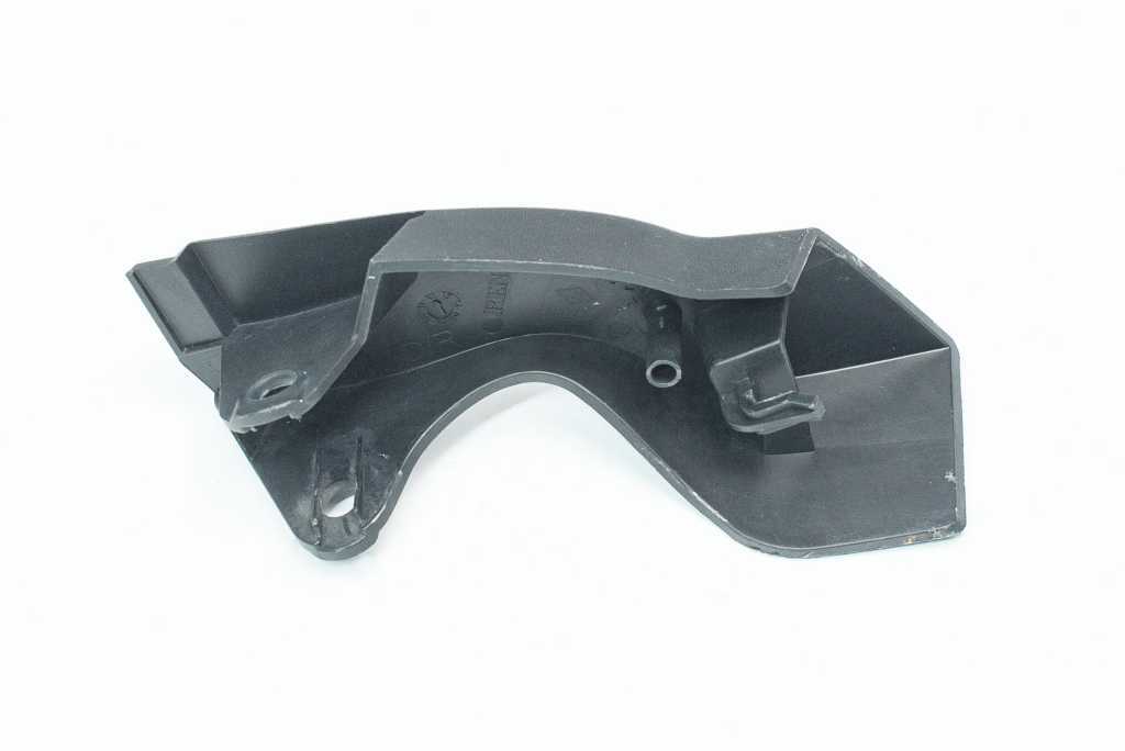 Декор завіса капота правого Renault Master (Opel Movano, Nissan NV400) 2010 -, 658320001R Б/В