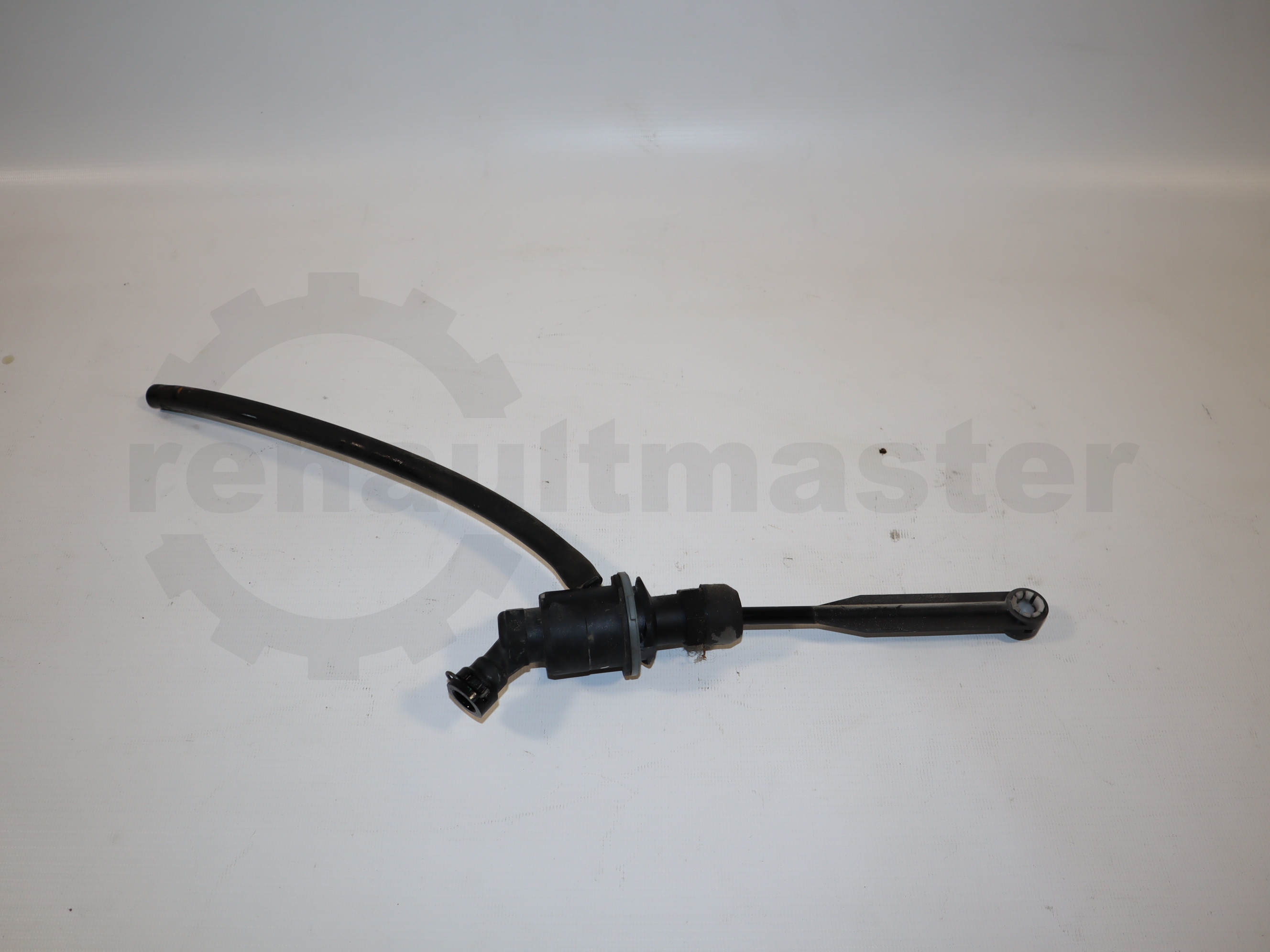 Головний циліндр зчеплення Renault Master (Opel Movano, Nissan NV400) 2010 -, 8200673232, 306106218R Б/В