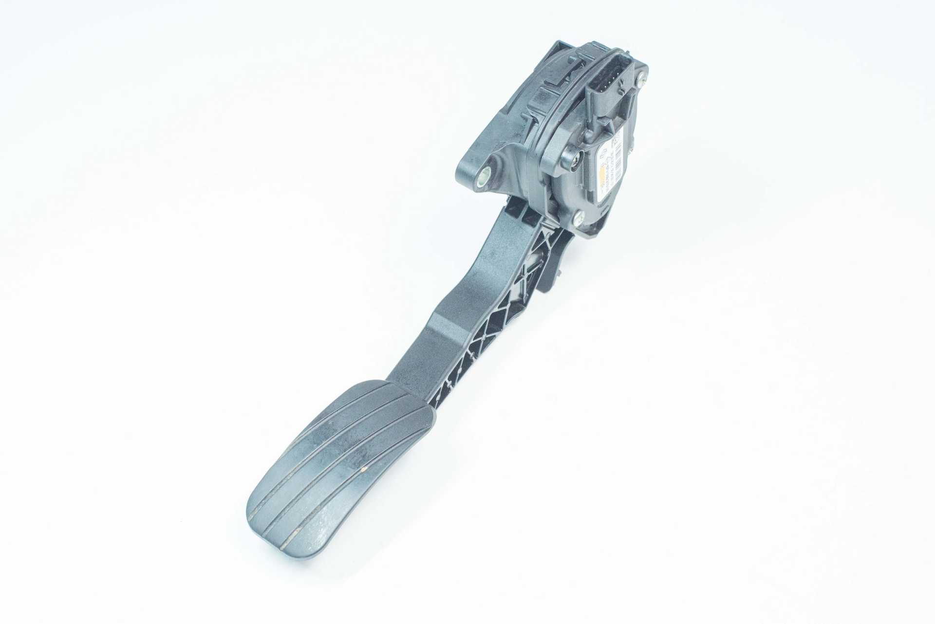 Педаль газу Renault Master (Opel Movano, Nissan NV400) 2010 -, 180107523R Б/В