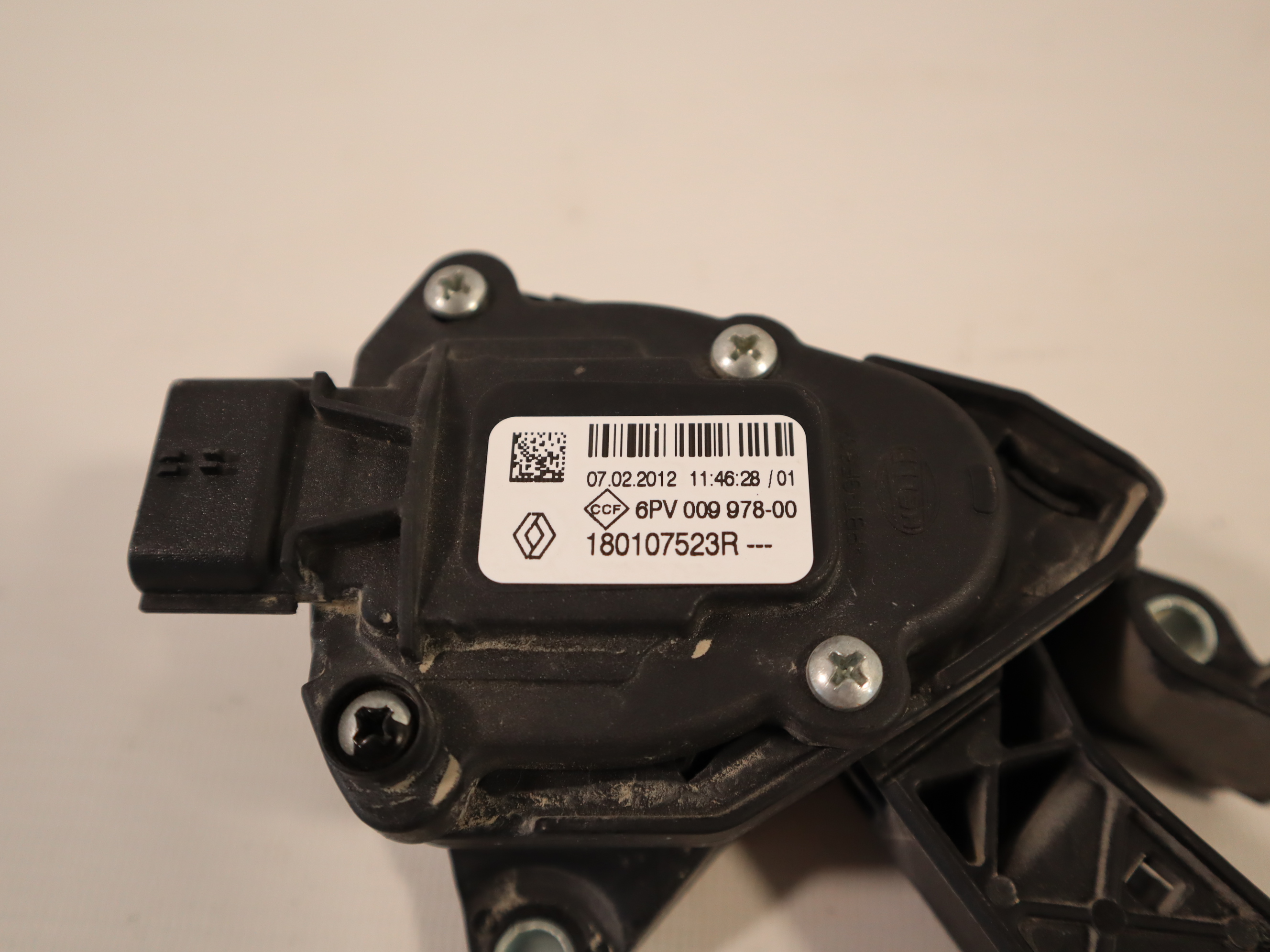 Педаль газу Renault Master (Opel Movano, Nissan NV400) 2010 -, 180107523R,8200672369 Б/В