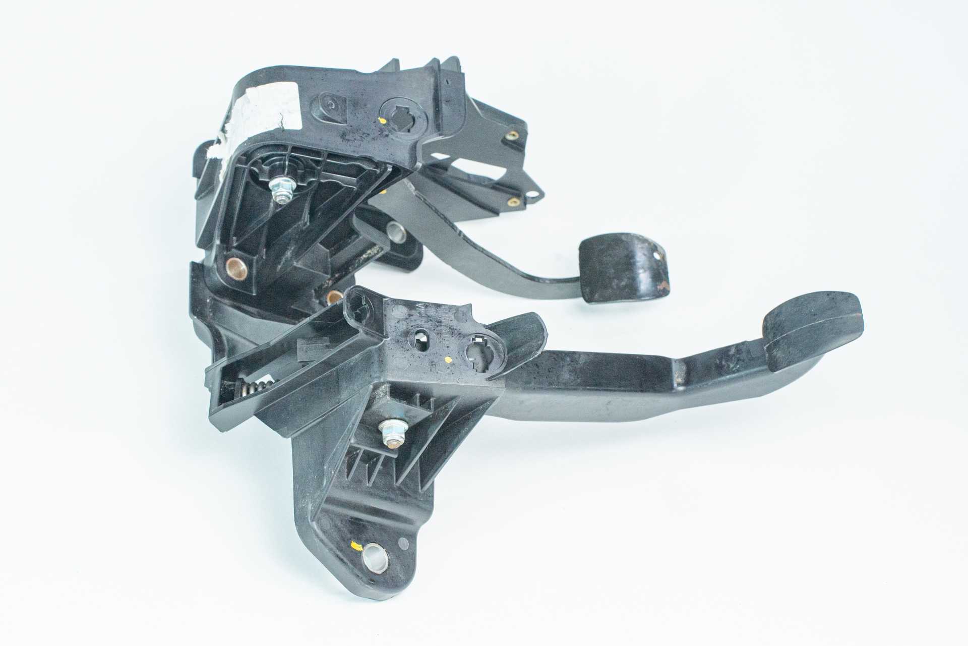 Блок педалей (гальма + зчеплення) Renault Master (Opel Movano, Nissan NV400) 2010 -, 8200672235 Б/В
