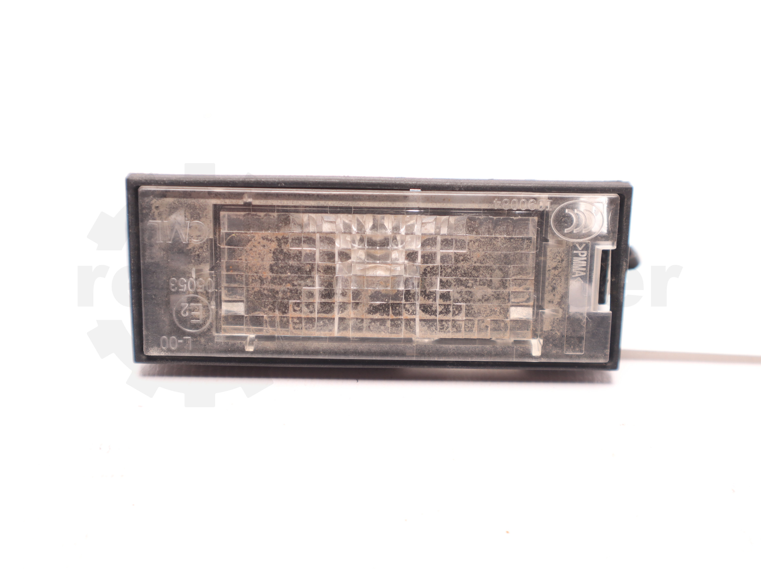 Плафон підсвітки номера Renault Master/Trafic (Opel Movano/Vivaro, Nissan NV400/NV300) 2010 -, 8200480127 Б/В