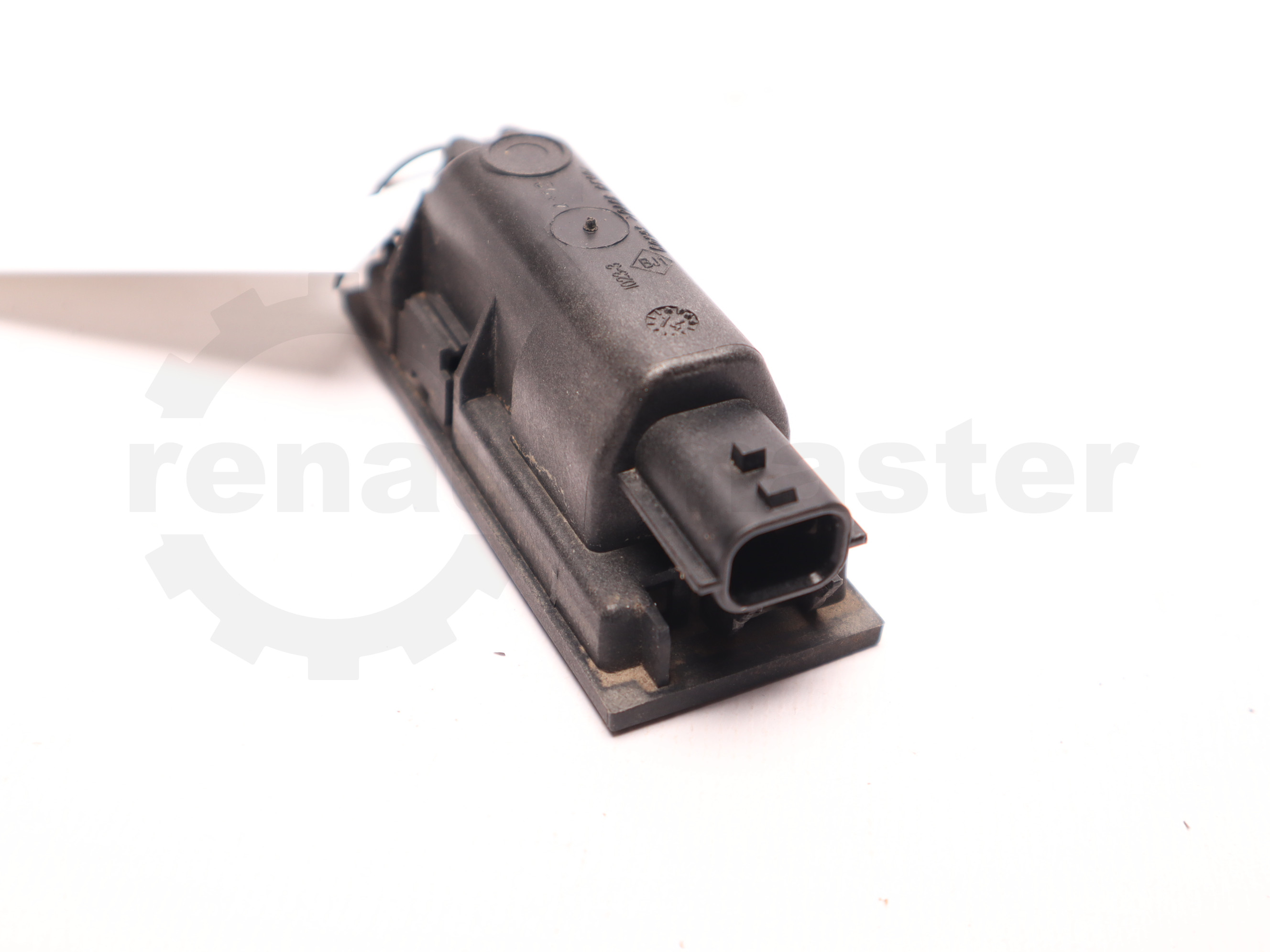 Плафон підсвітки номера Renault Master/Trafic (Opel Movano/Vivaro, Nissan NV400/NV300) 2010 -, 8200480127 Б/В