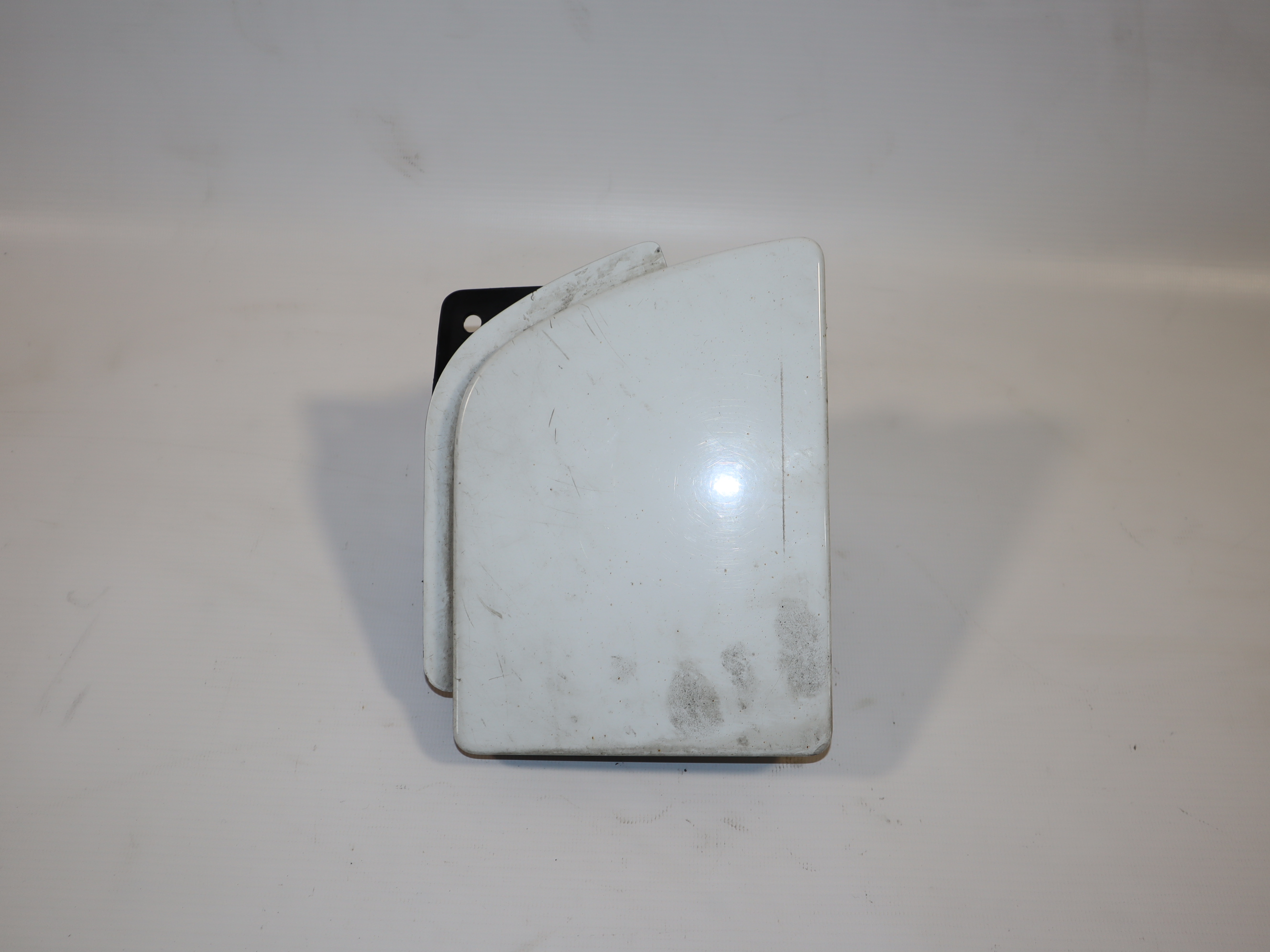 Лючок паливного бака з пробкою Renault Master (Opel Movano, Nissan NV400) 2010 -, 788300019R Б/В