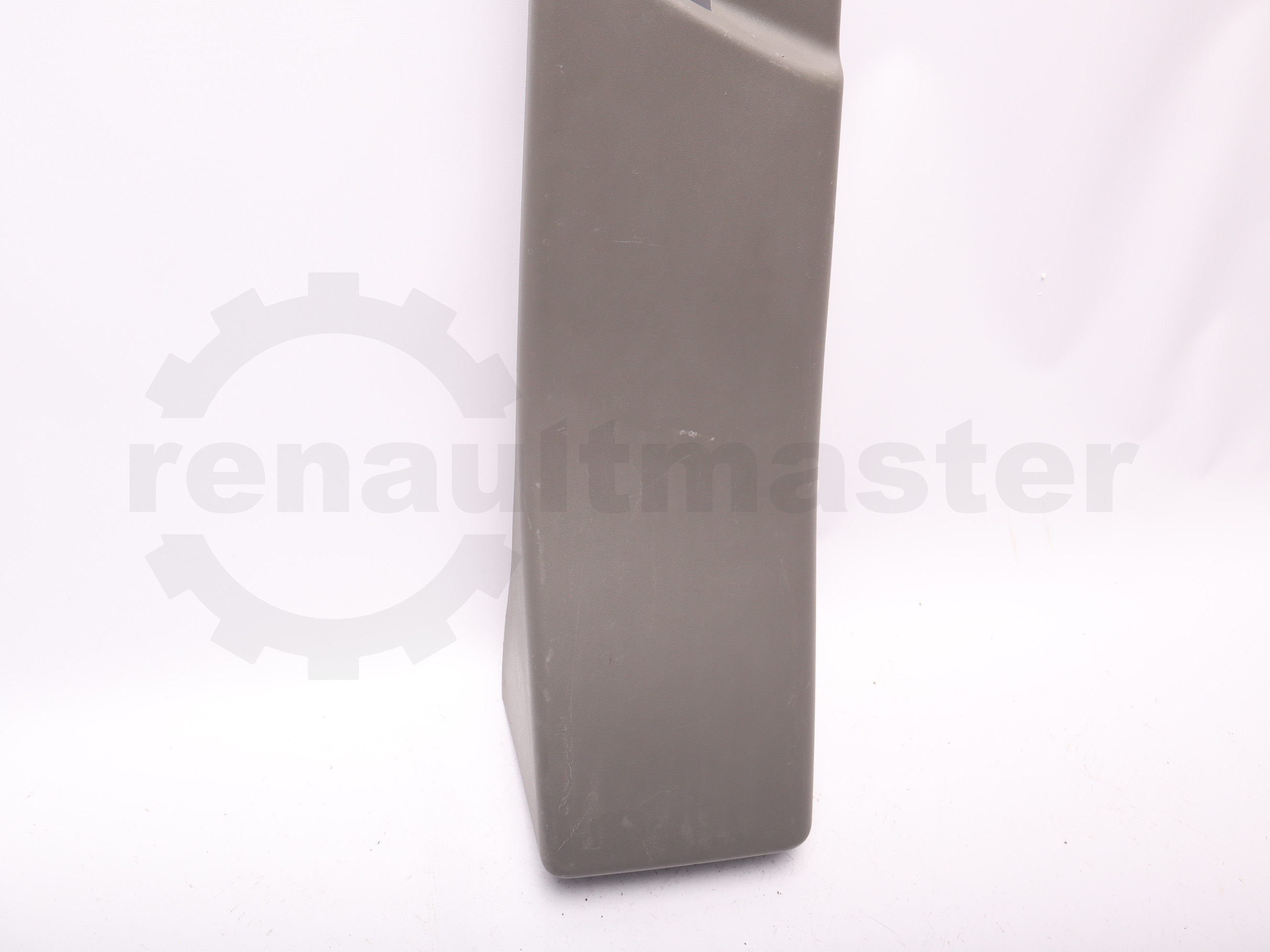 Накладка на стійку в салон ліва Renault Master (Opel Movano, Nissan NV400) 2010 -, 769160010R, 769160016R Б/В