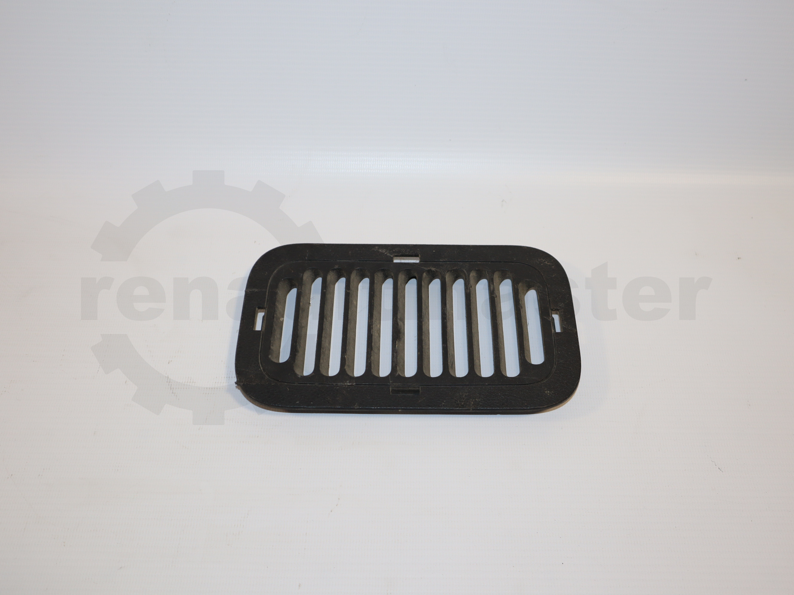 Решітка вентиляційна в стійку маленька Renault Master (Opel Movano, Nissan NV400) 2010 -, 798700003R Б/В