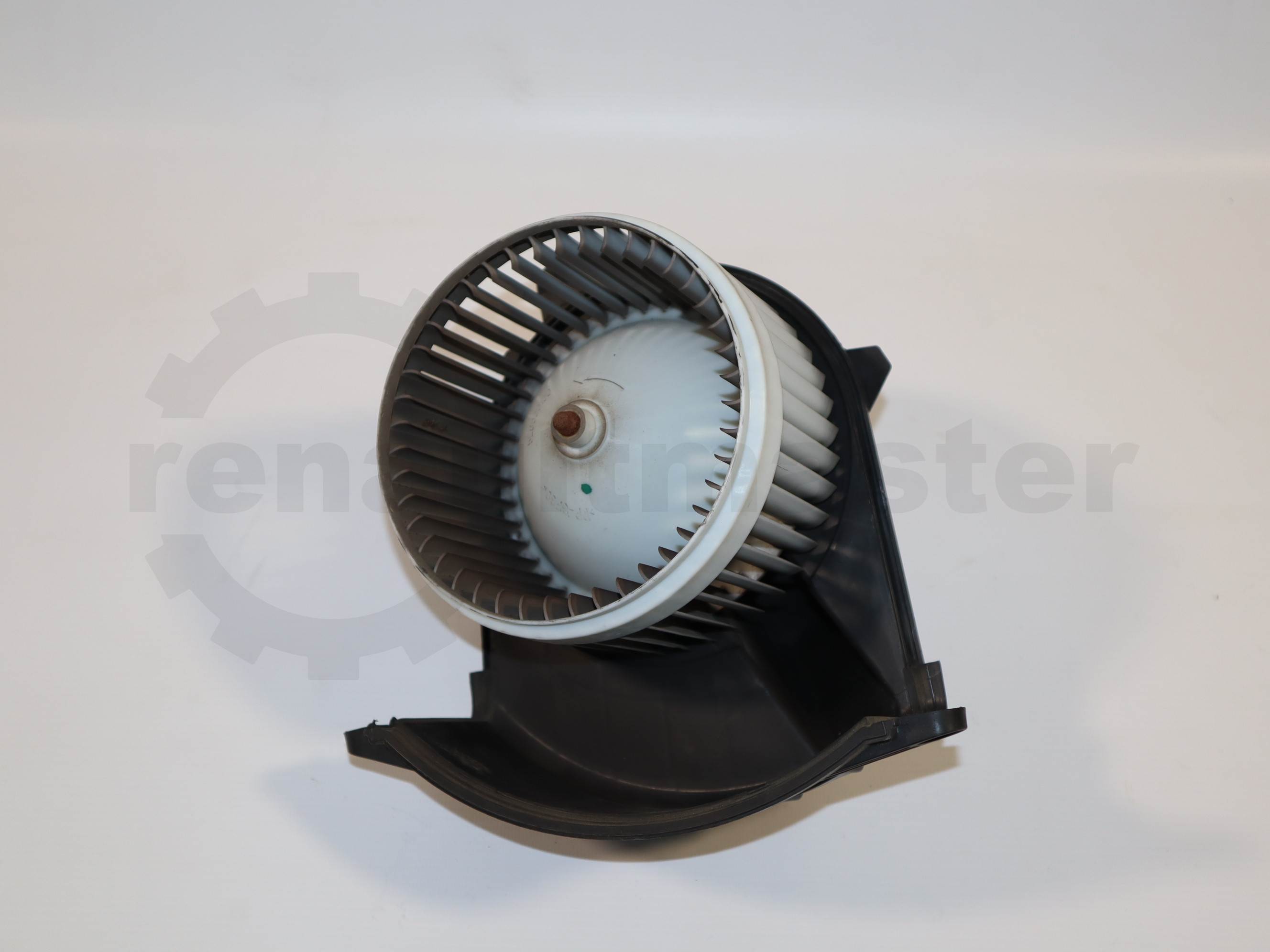 Моторчик пічки (вентилятор) Renault Master/Trafic (Opel Movano/Vivaro, Nissan NV400/NV300) 2010 -, 7701068976 Б/В