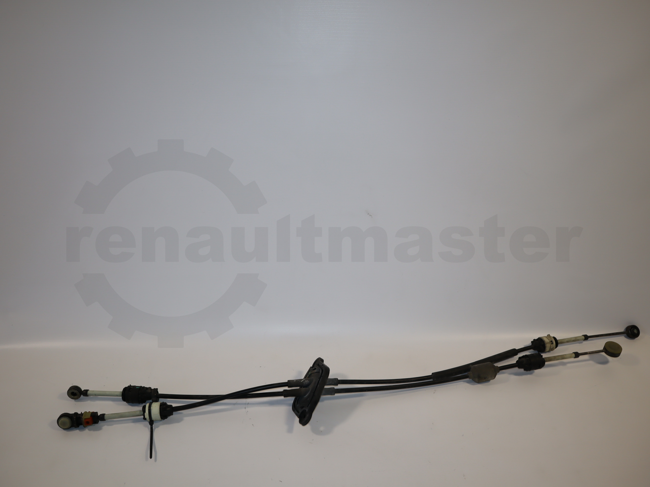 Троси перемикання передач Renault Master (Opel Movano, Nissan NV400) 2010 -, 8201083201,349352849 Б/В