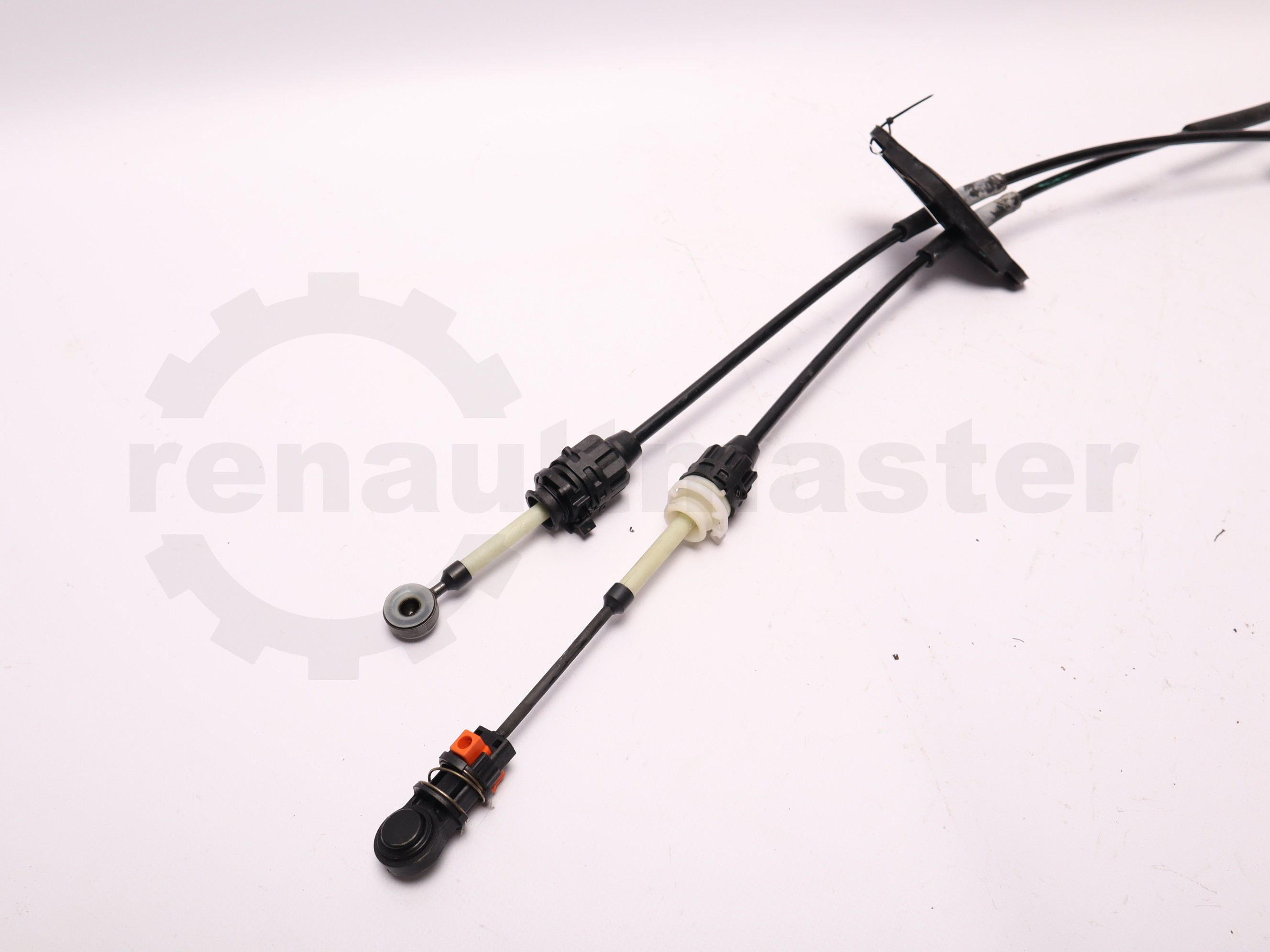 Троси перемикання передач Renault Master (Opel Movano, Nissan NV400) 2010 -, 8201083201,349352849 Б/В
