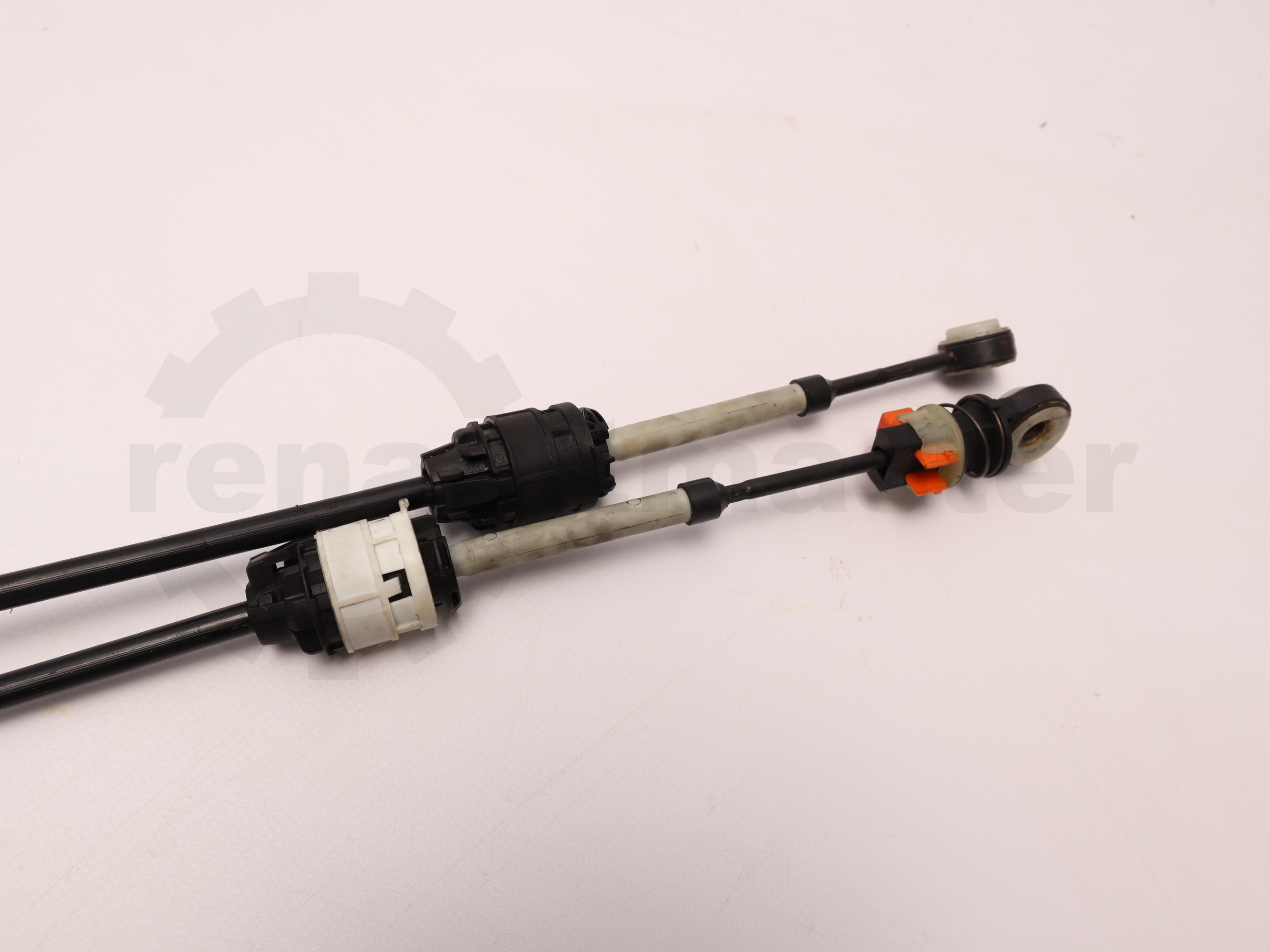 Троси перемикання передач Renault Master (Opel Movano, Nissan NV400) 2010 -, 8201083201,349352849 Б/В