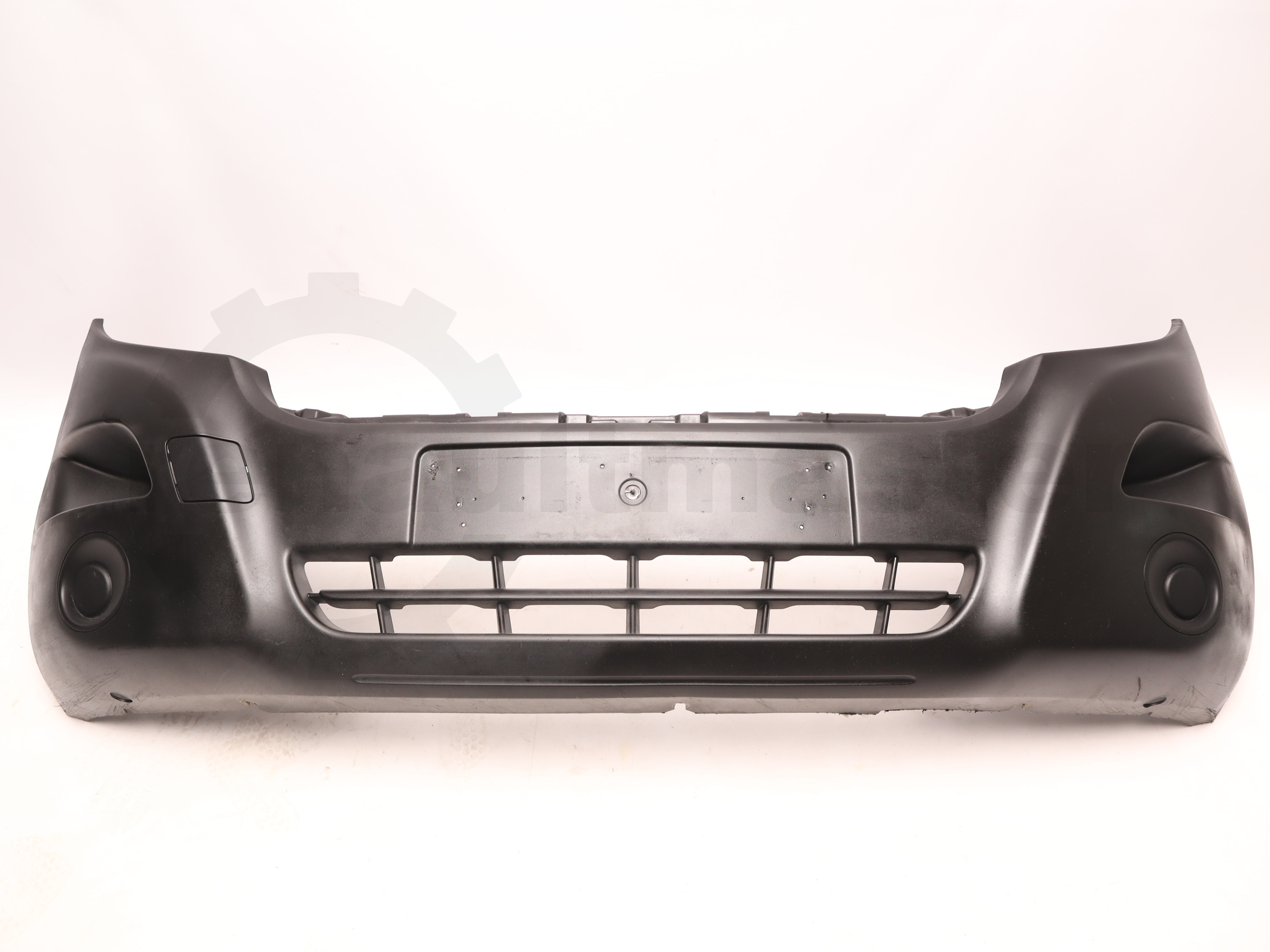 Бампер передній (без протитуманок) Renault Master 2010 -, 620220006R Б/В