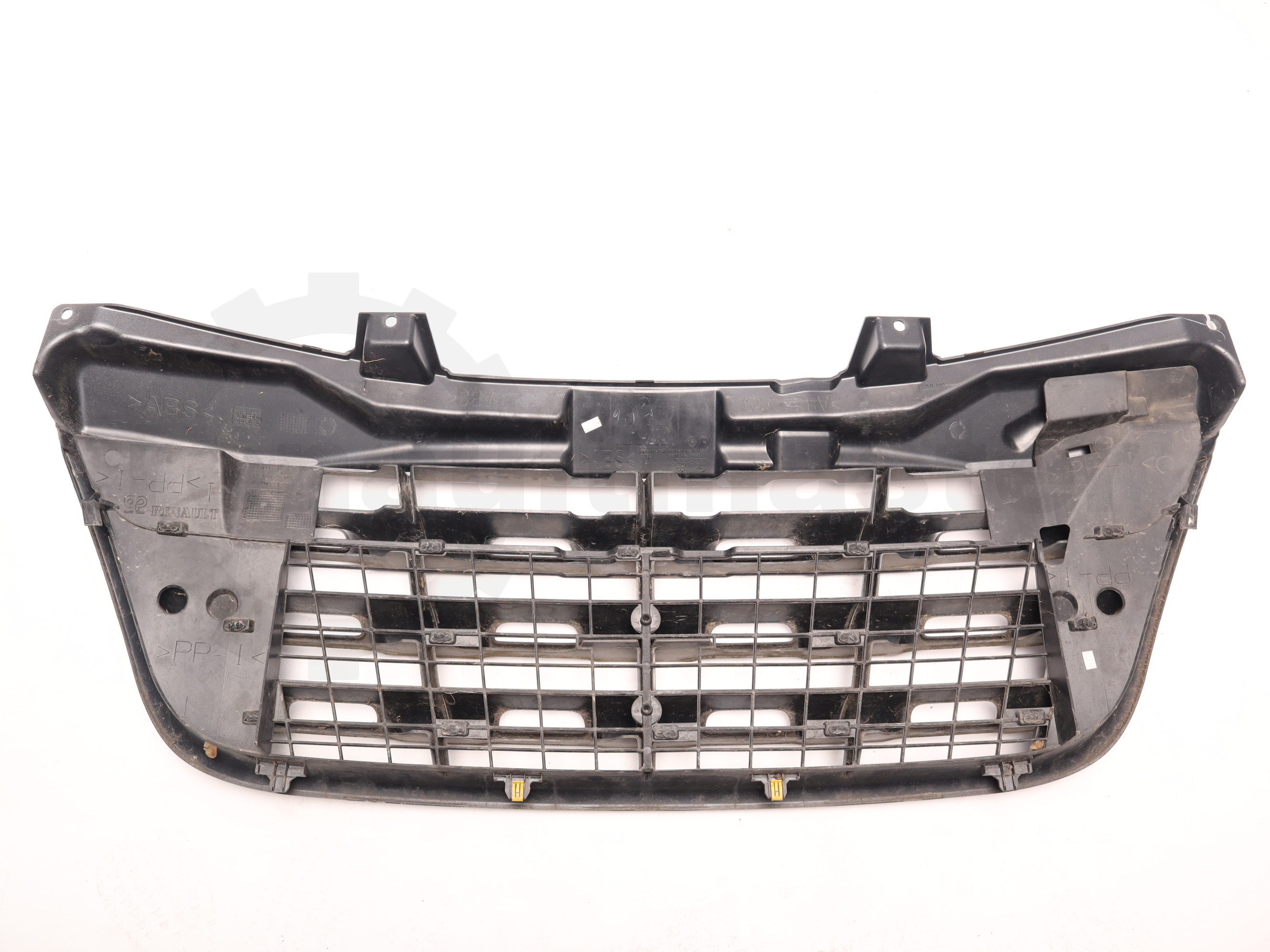 Решітка радіатора (до рестайлінга) Renault Master - 2014, 623100256R Б/В