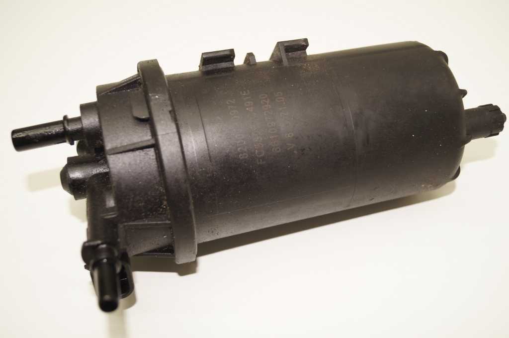 Корпус паливного фільтру Renault Master/Trafic (Opel Movano/Vivaro, Nissan NV400(Interstar)/NV300(Primastar)) 2003 - 2014, 8200780972 Б/В