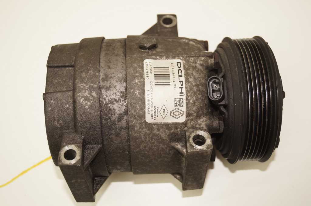 Компресор кондиціонера Renault Master 2.5 (Trafic,Movano,Interstar) 2003-2010, 7700105765 Б/В
