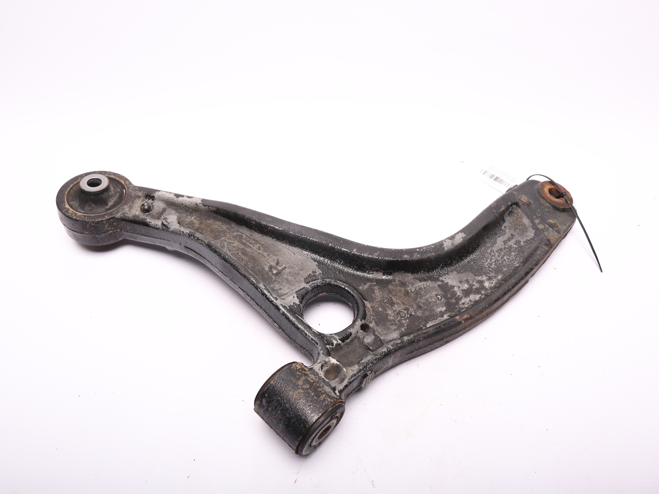 Важіль підрамника правий Renault Master (Opel Movano, Nissan NV400) 2010 -, 8200688875 Б/В