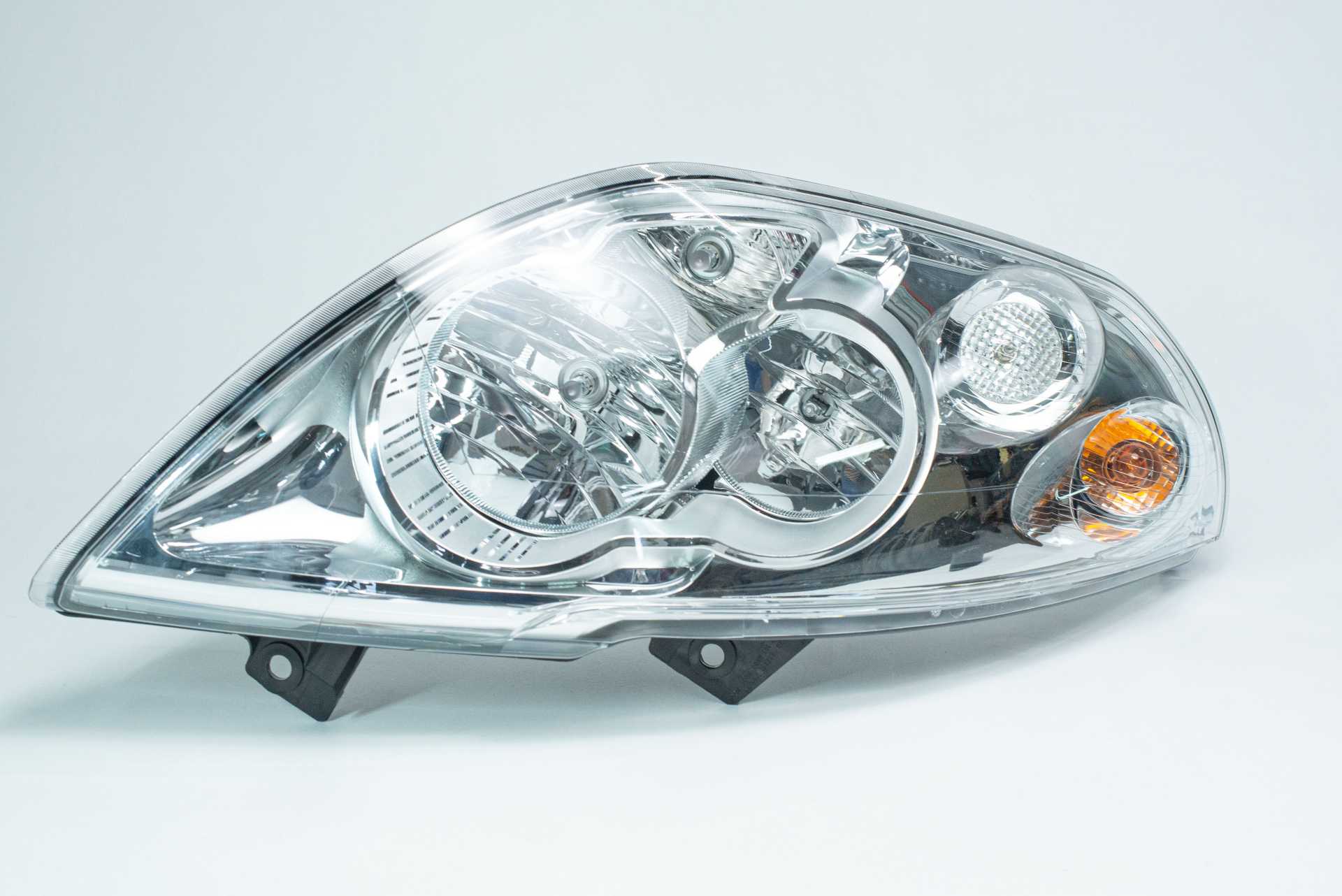 Фара передня права Renault Master (Opel Movano, Nissan NV400) 2010 -, 260106869R Б/В