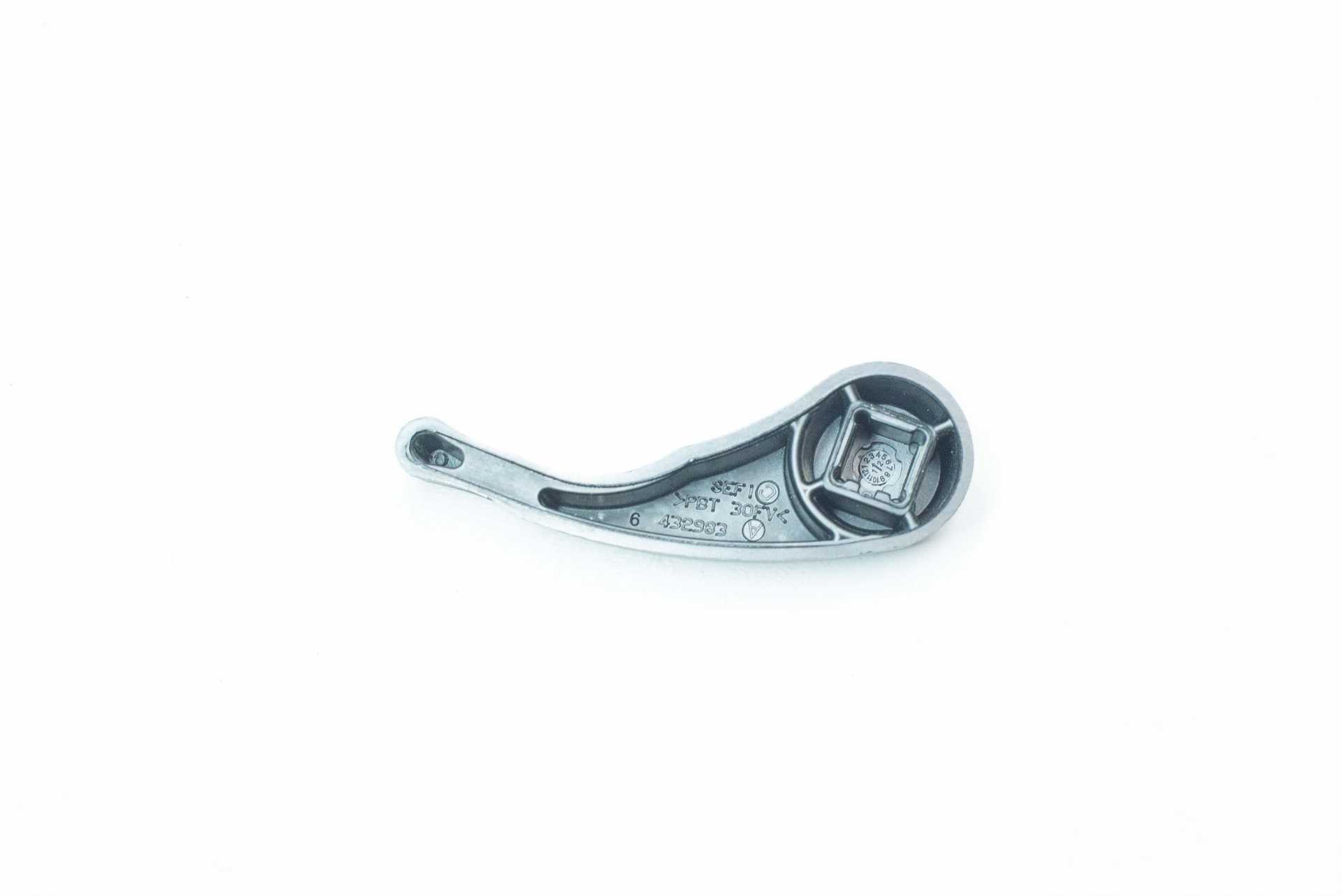 Ручка троса відкривання капота Renault Master (Opel Movano, Nissan NV400) 2010 -, 8200274233 Б/В