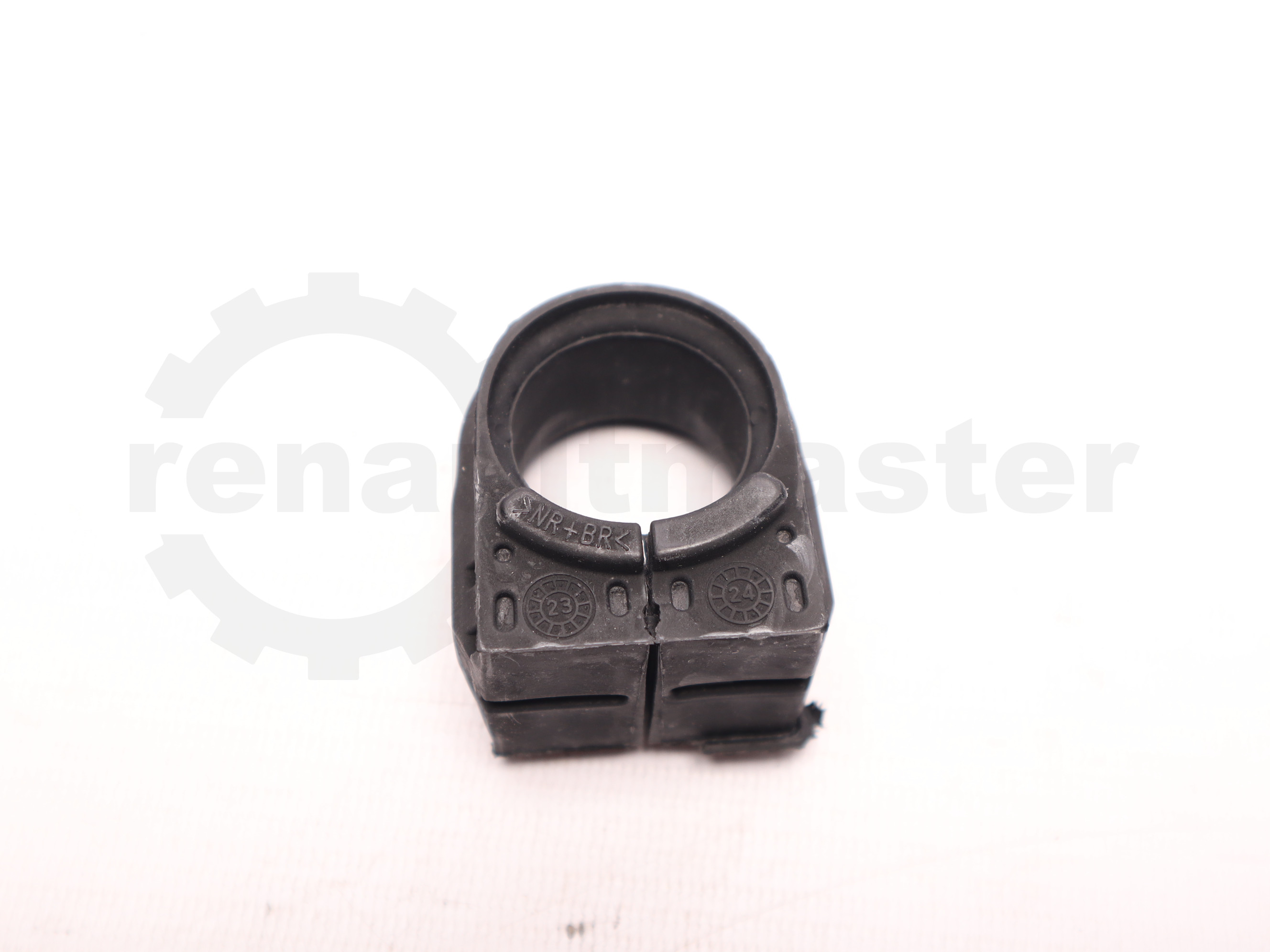 Втулка заднього стабілізатора (спарка) Renault Master (Movano, NV400) 10, - 546135009R OE