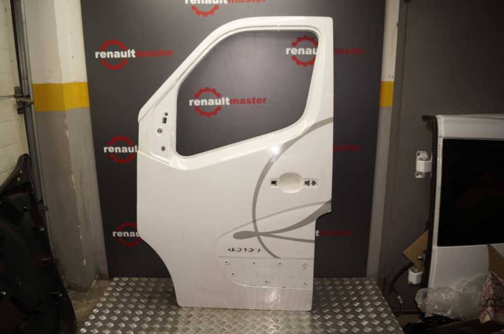 Двері передні ліві некомплектні Renault Master (Opel Movano, Nissan NV400) 2010 -, 801017005R Б/В