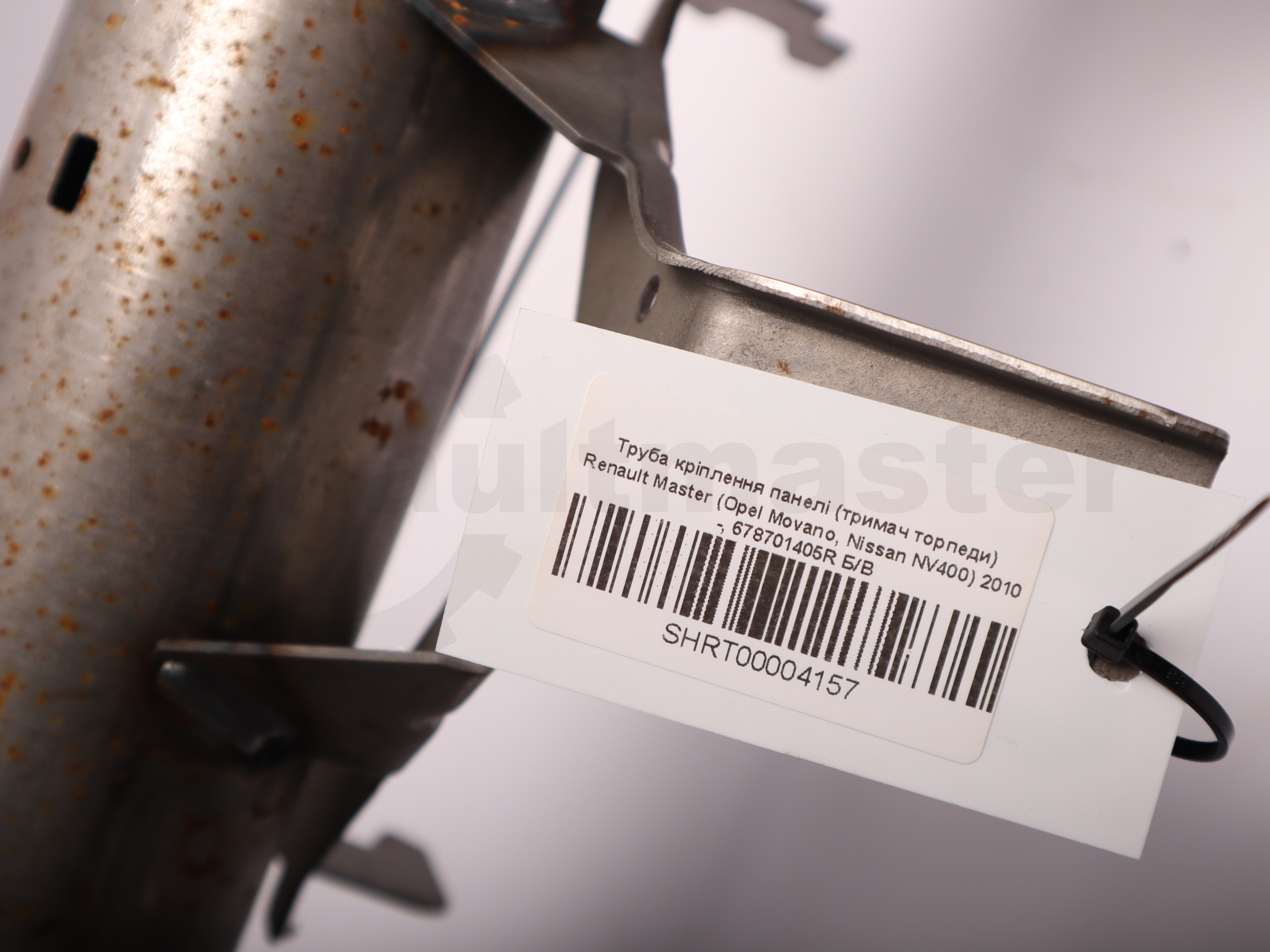 Труба кріплення панелі (тримач торпеди) Renault Master (Opel Movano, Nissan NV400) 2010 -, 678701405R Б/В