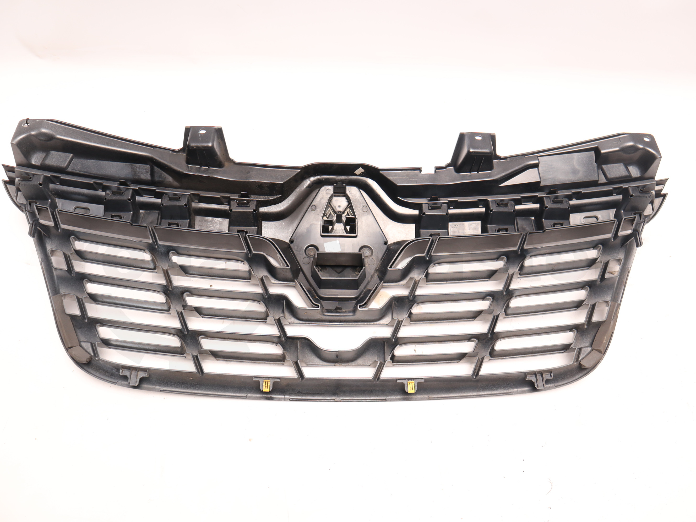 Решітка радіатора (після рестайлінга) Renault Master 2014 -, 623104199R Б/В