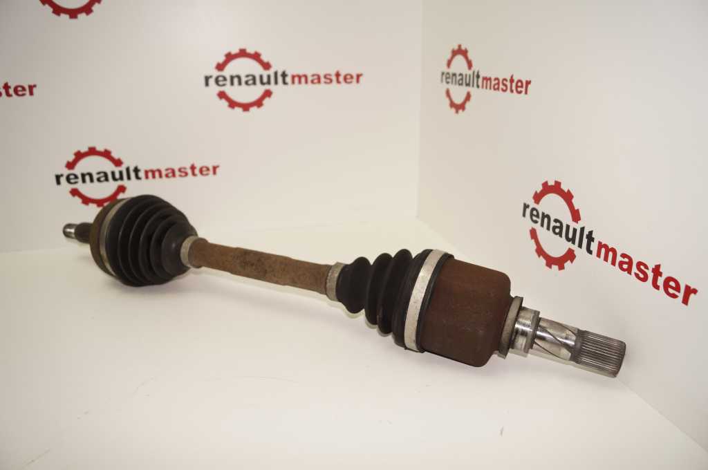 Піввісь ліва 2.5 Renault Trafic (Vivaro,Primastar) 2007-2010, 8200776535 Б/В