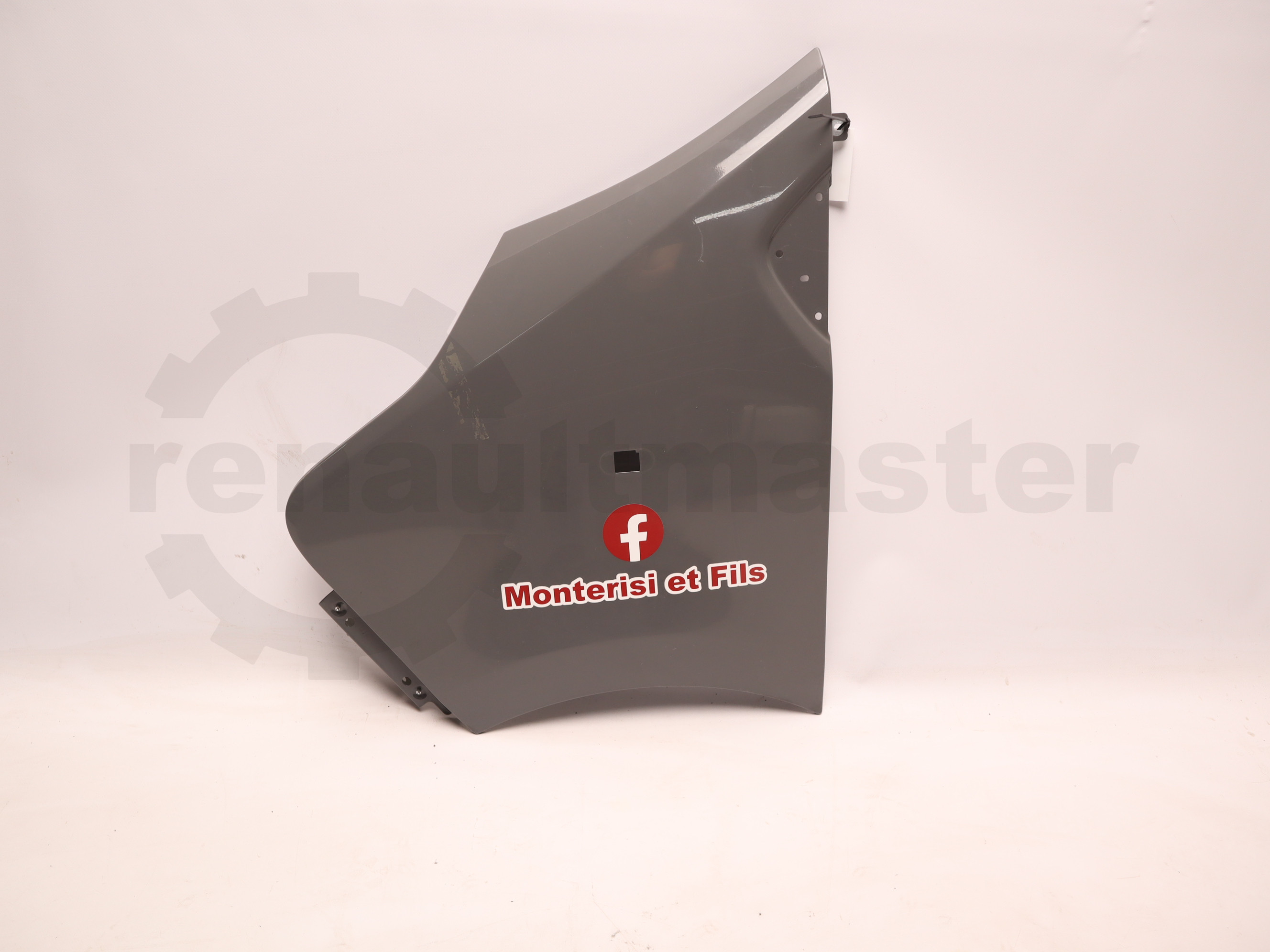 Крило переднє ліве Renault Trafic (Opel Vivaro, Nissan NV300) 2014 -, 631016242R Б/В (1 сорт) Б/В